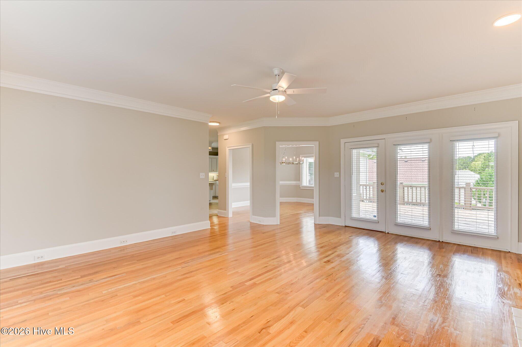 843 Park Chase Drive Property Photo 13