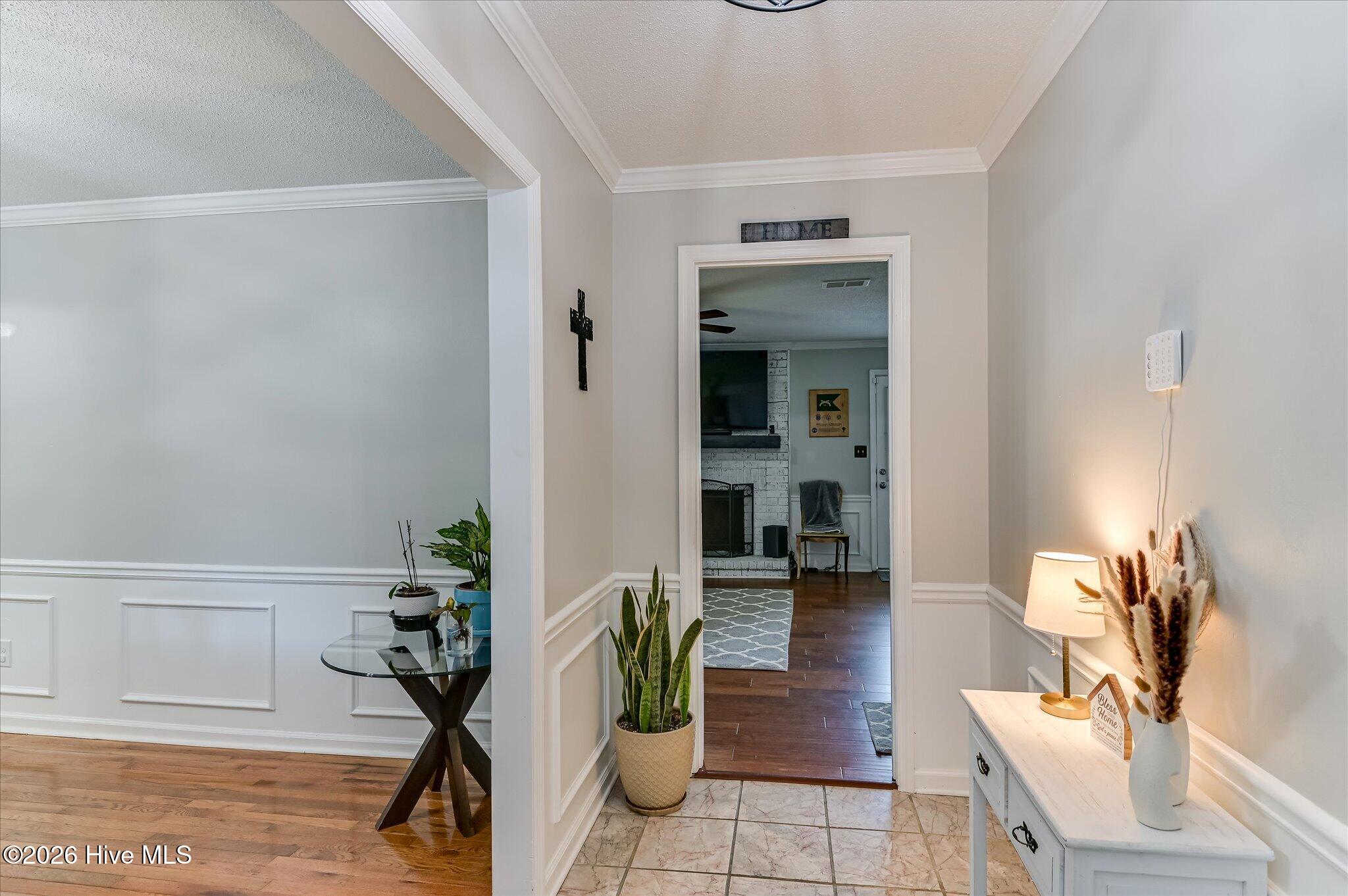 4757 Maple Spring Court Property Photo 6