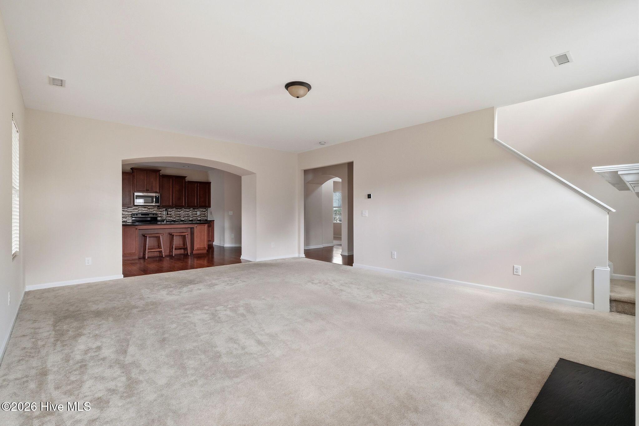 910 Highgrove Drive Property Photo 18