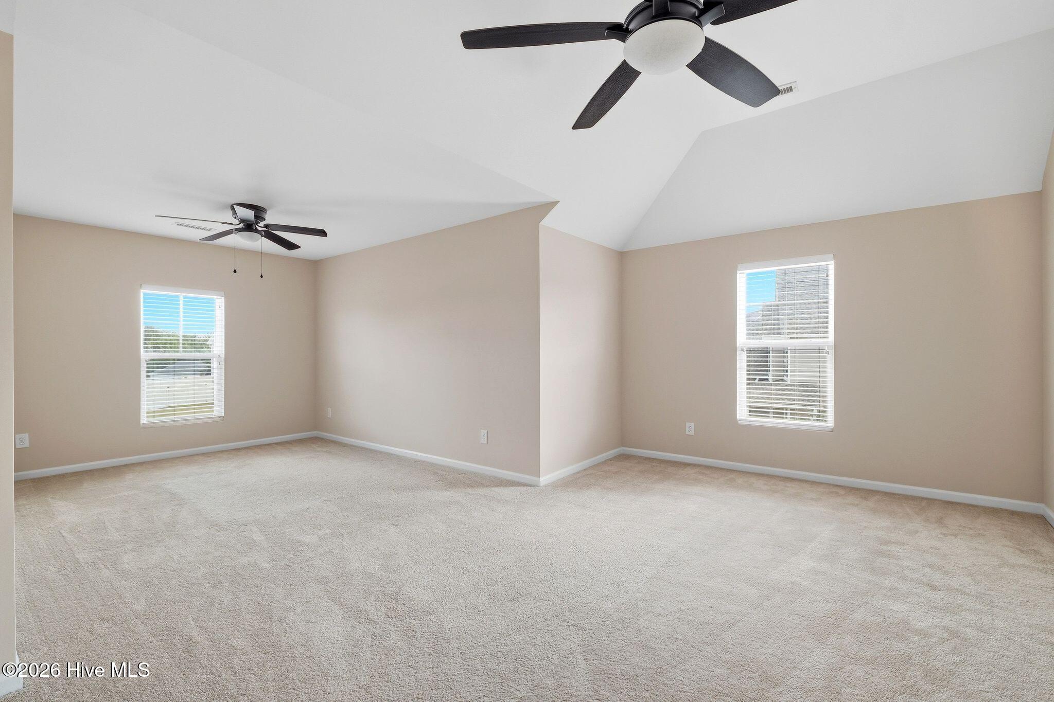 910 Highgrove Drive Property Photo 19