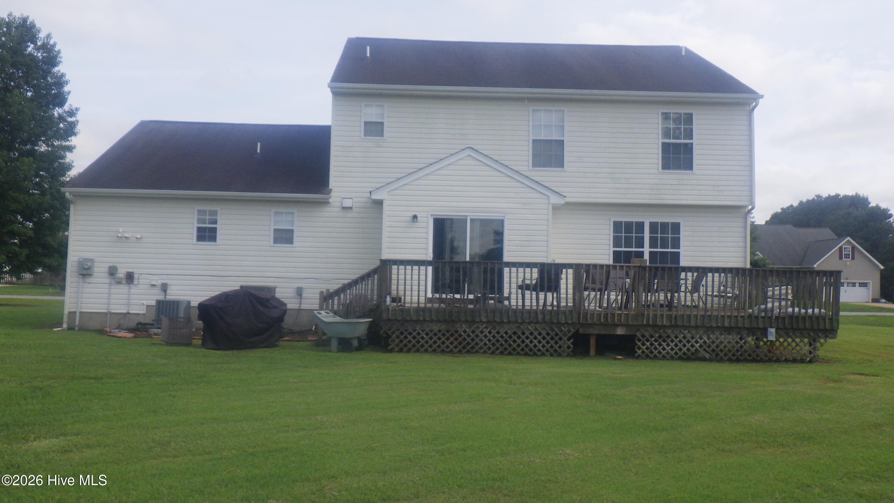 102 Enchanted Way Property Photo 3