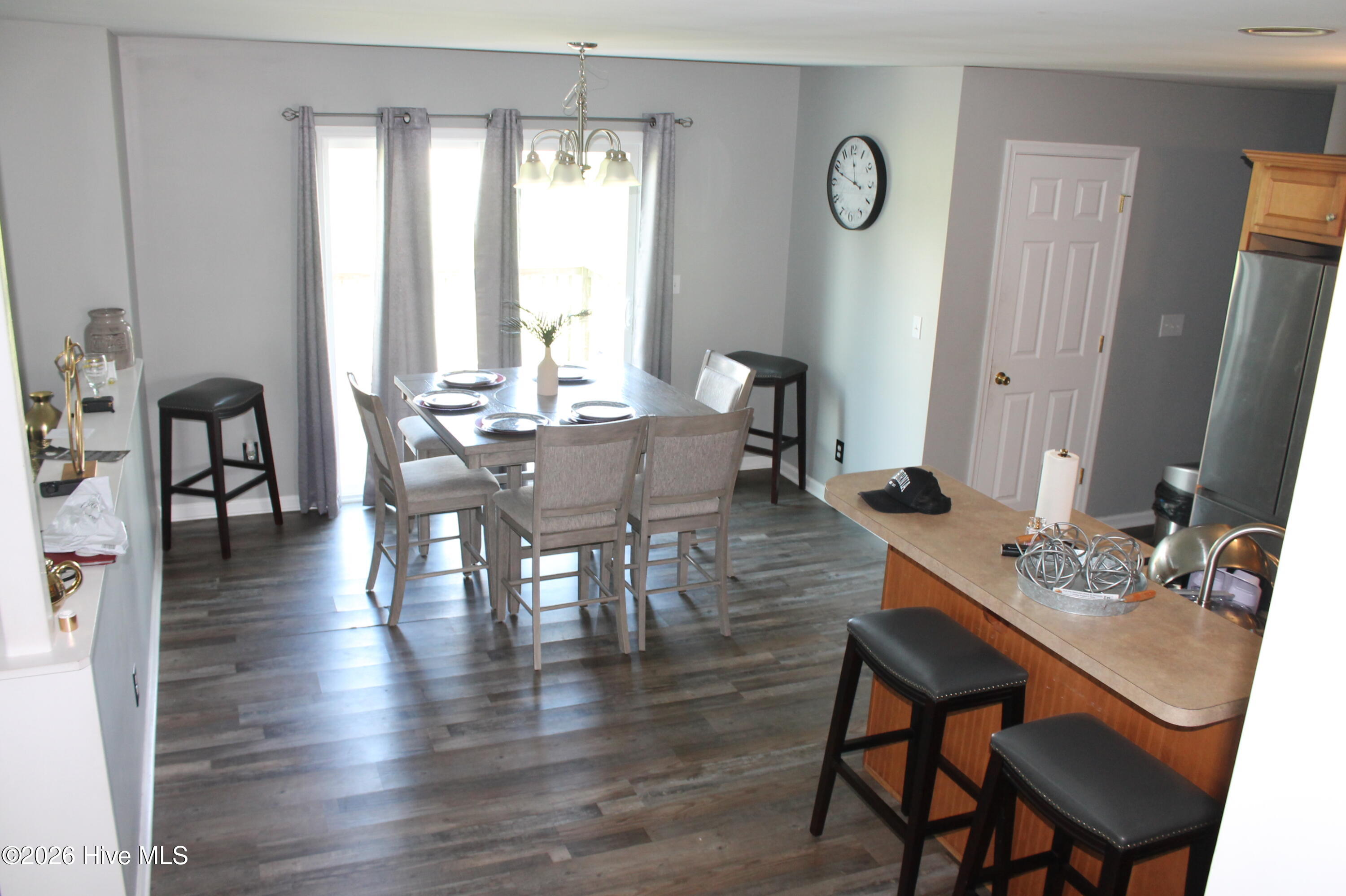 102 Enchanted Way Property Photo 8