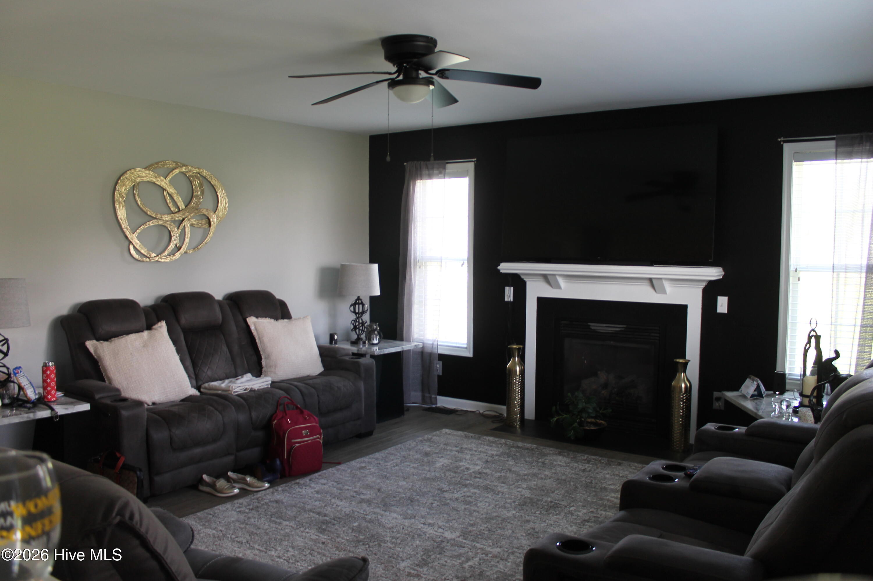 102 Enchanted Way Property Photo 10
