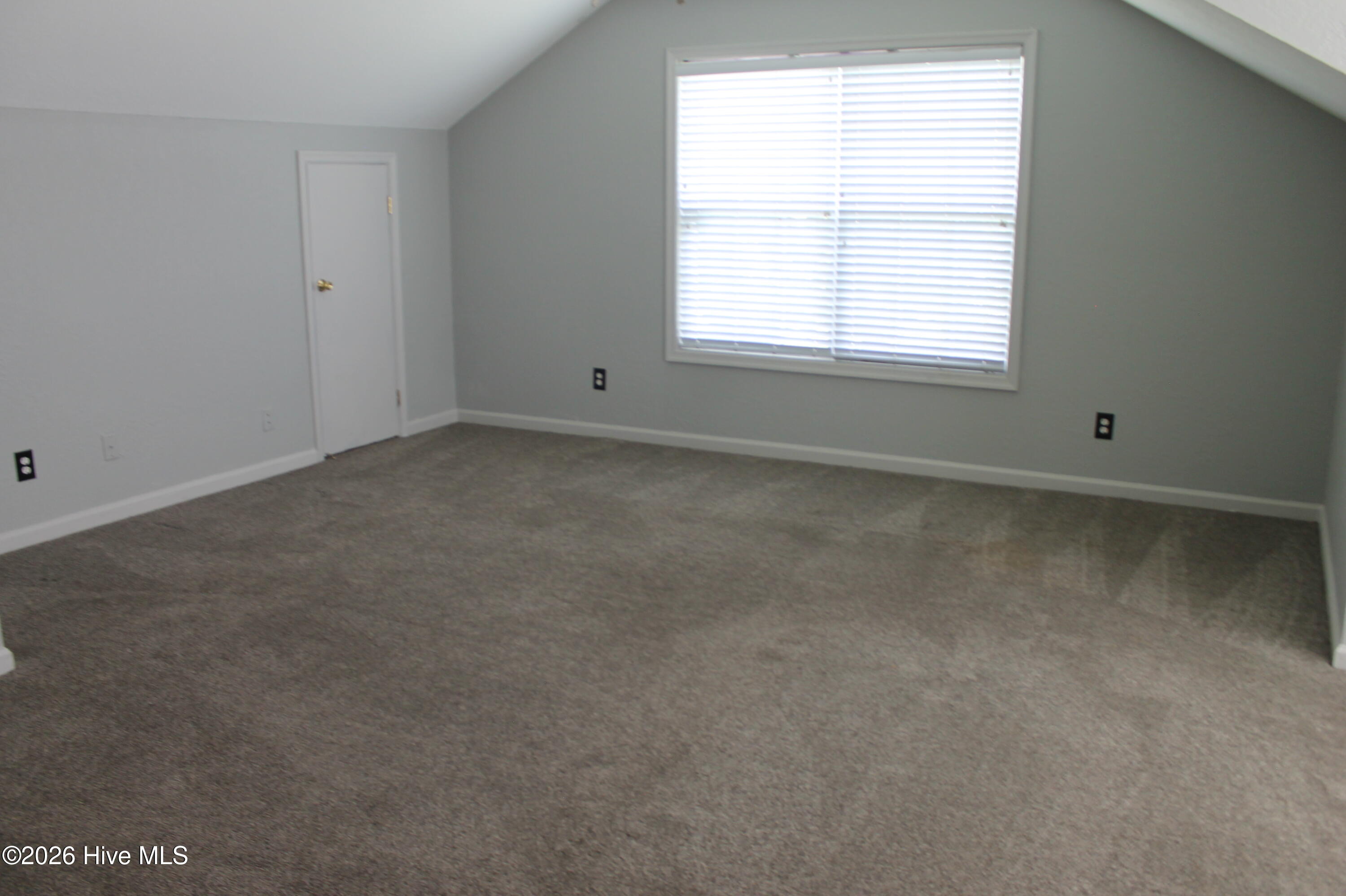 102 Enchanted Way Property Photo 13