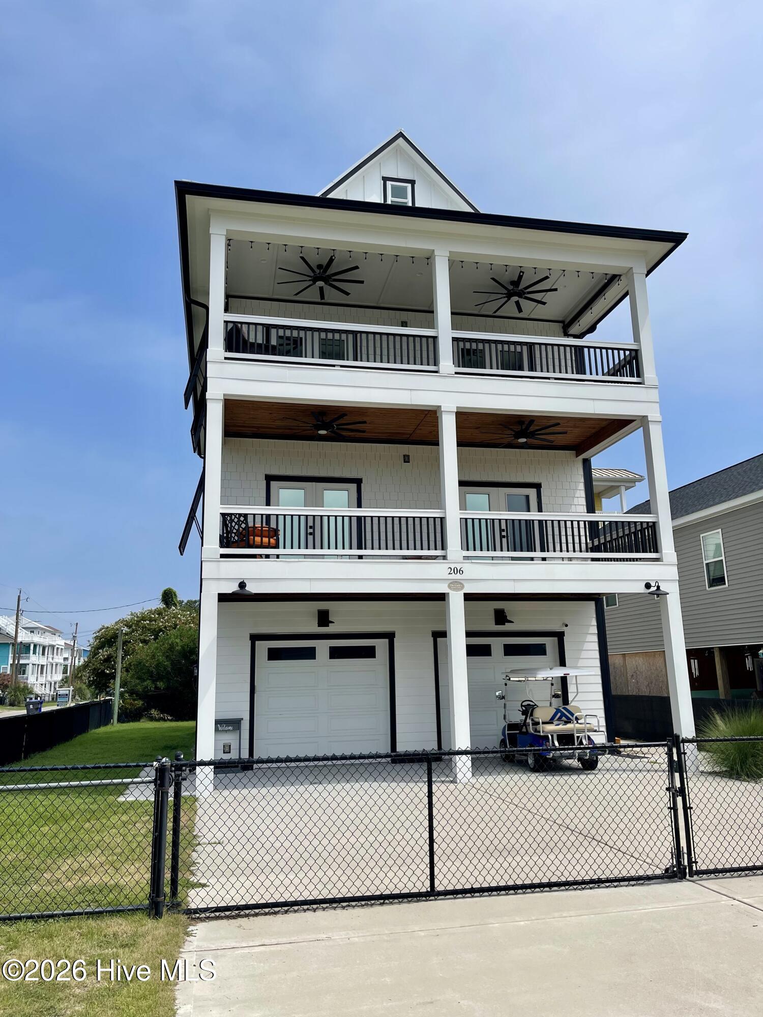 206 S Alabama Avenue Property Photo 4
