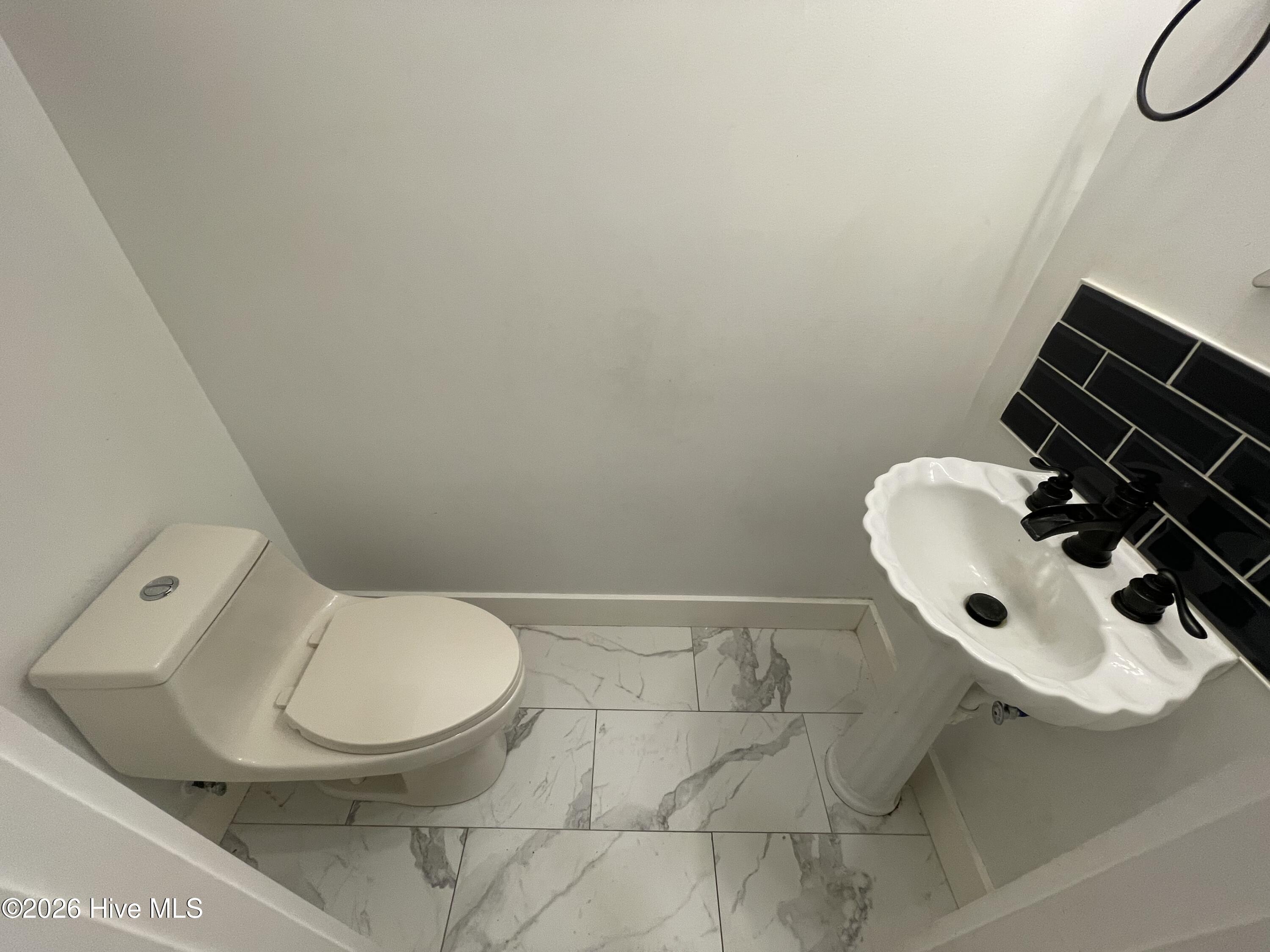 206 S Alabama Avenue Property Photo 12