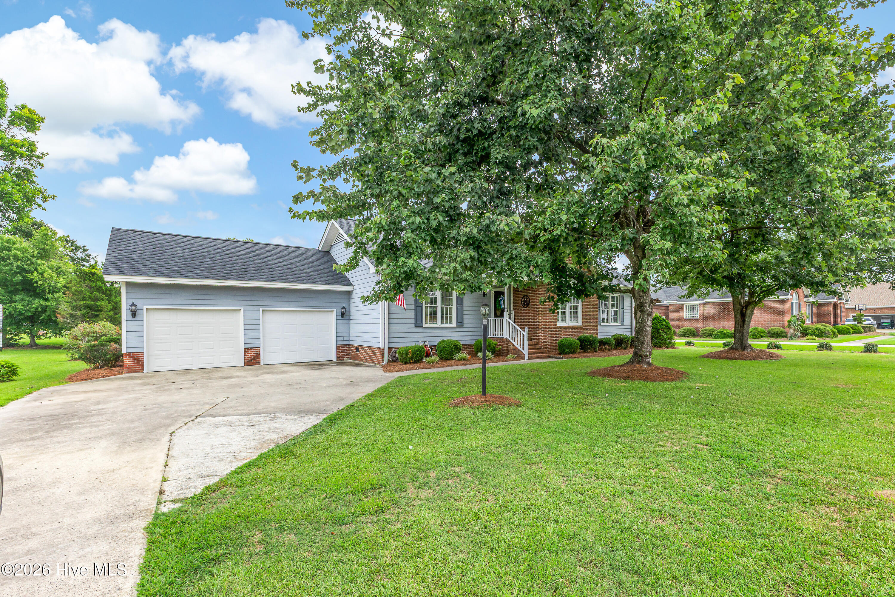262 Stewart Circle Property Photo 2