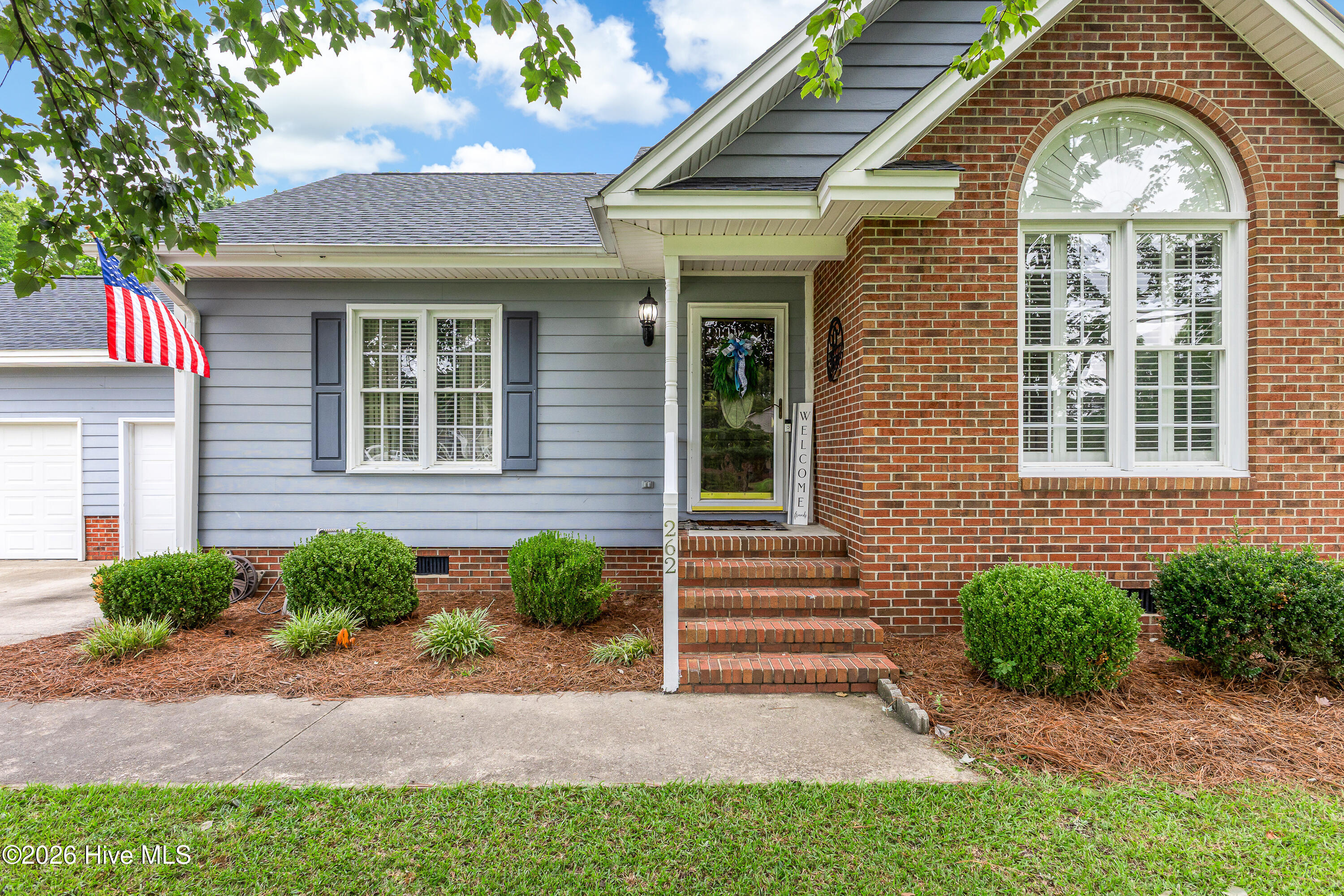 262 Stewart Circle Property Photo 4