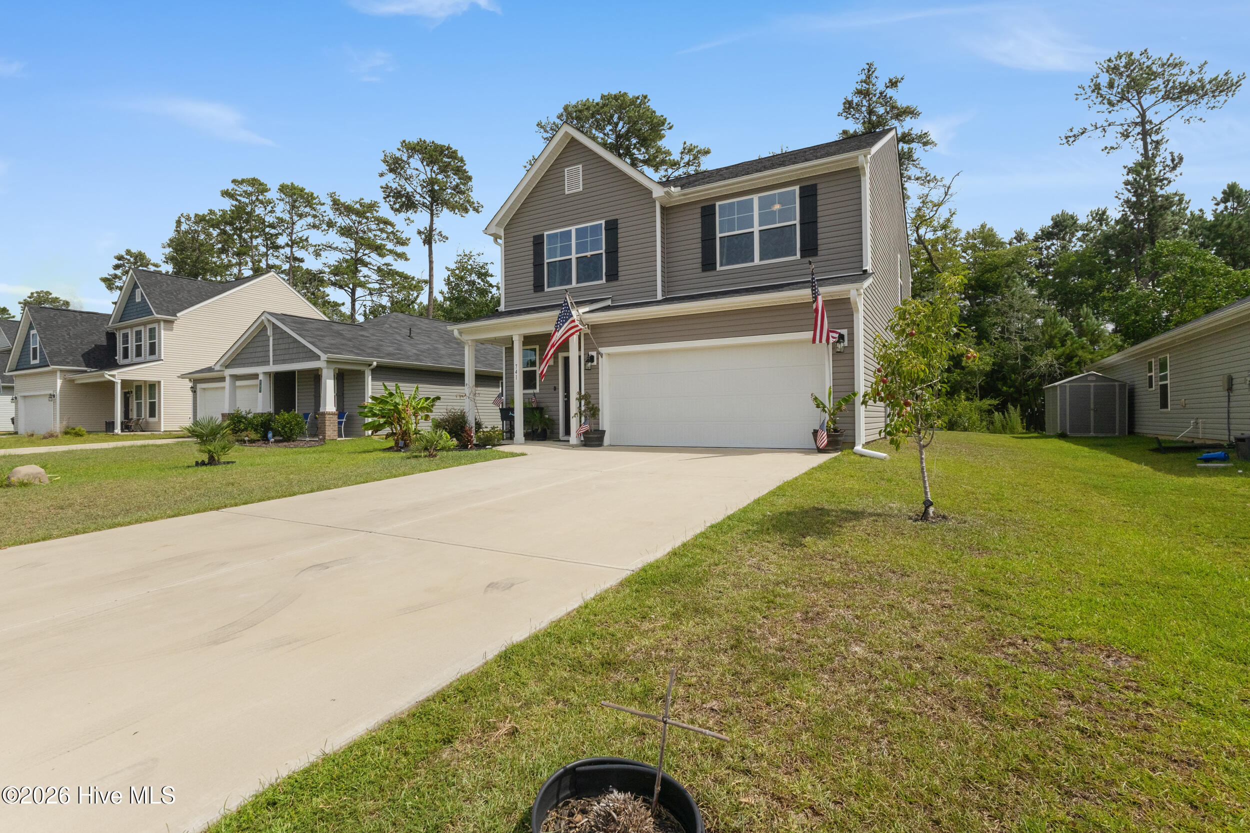 741 Landmark Cove Property Photo 8