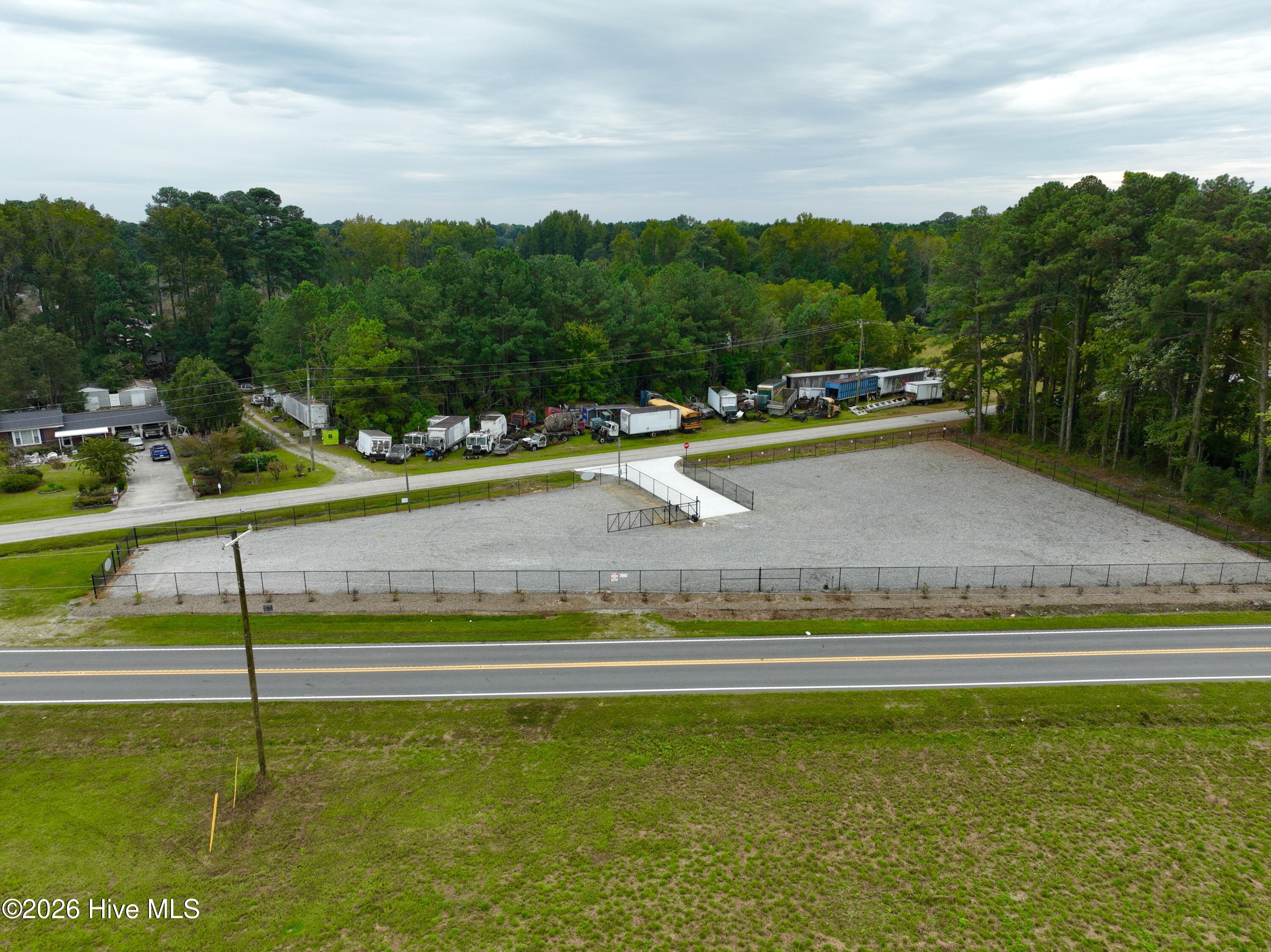 862 E Nc 222 Property Photo 8