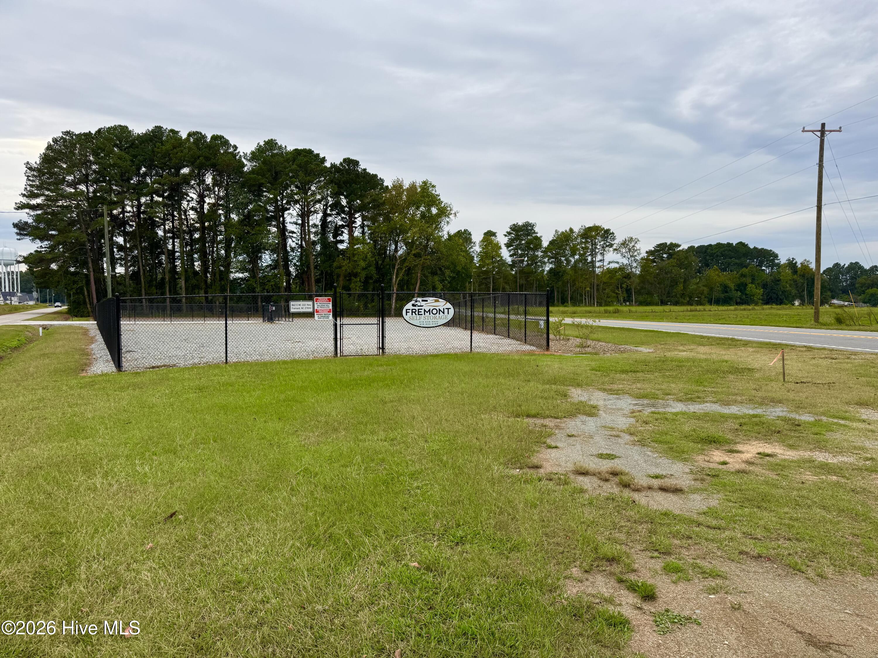 862 E Nc 222 Property Photo 13