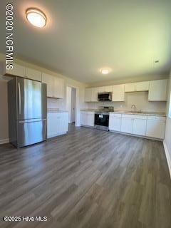 403 Myna Drive Property Photo 3