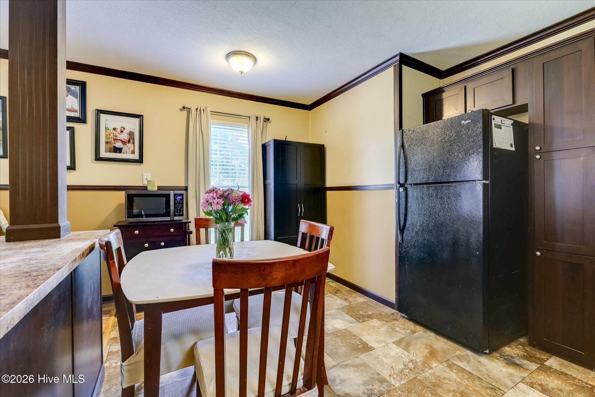 623 Hendricks Hill Drive Property Photo 12