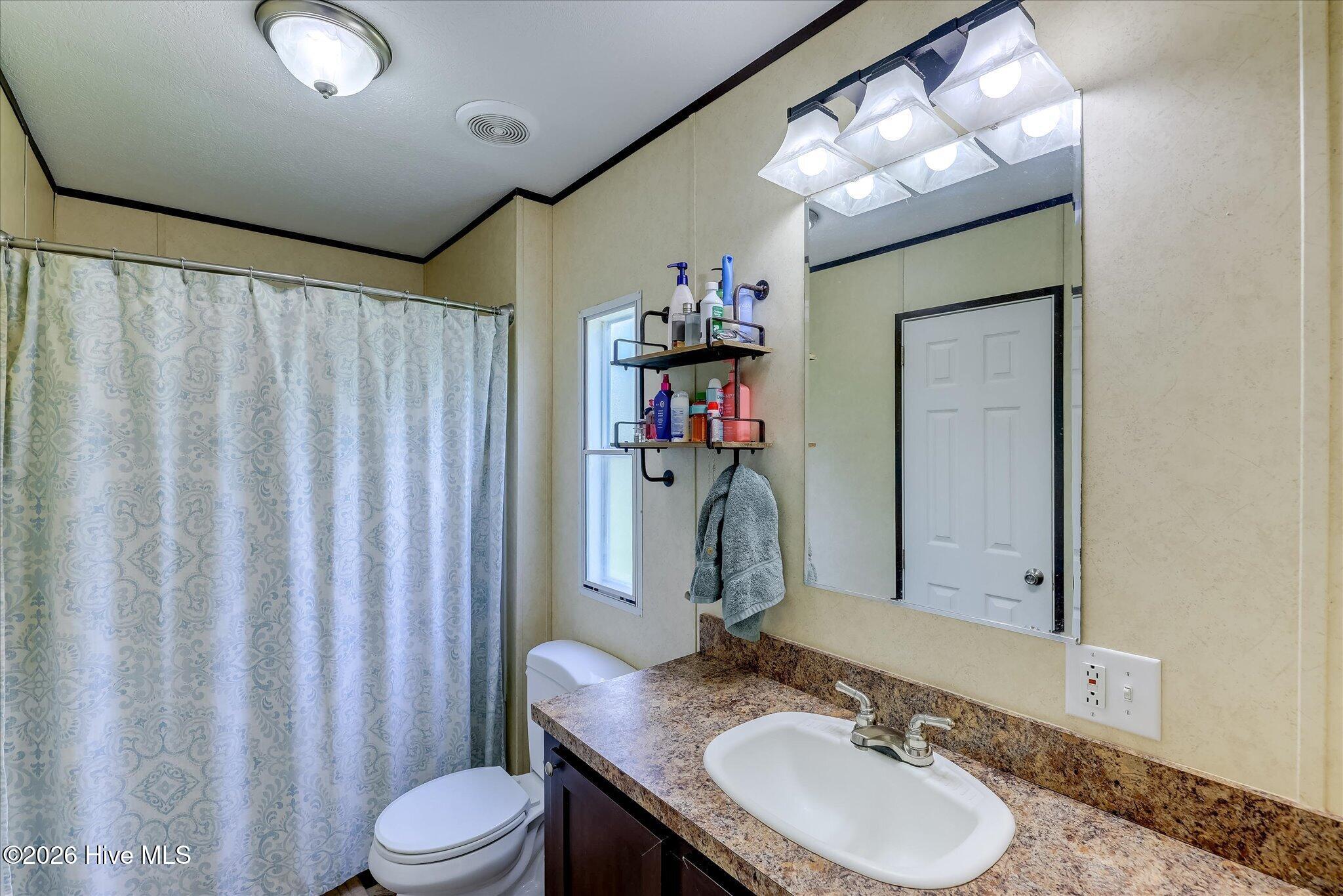 623 Hendricks Hill Drive Property Photo 17