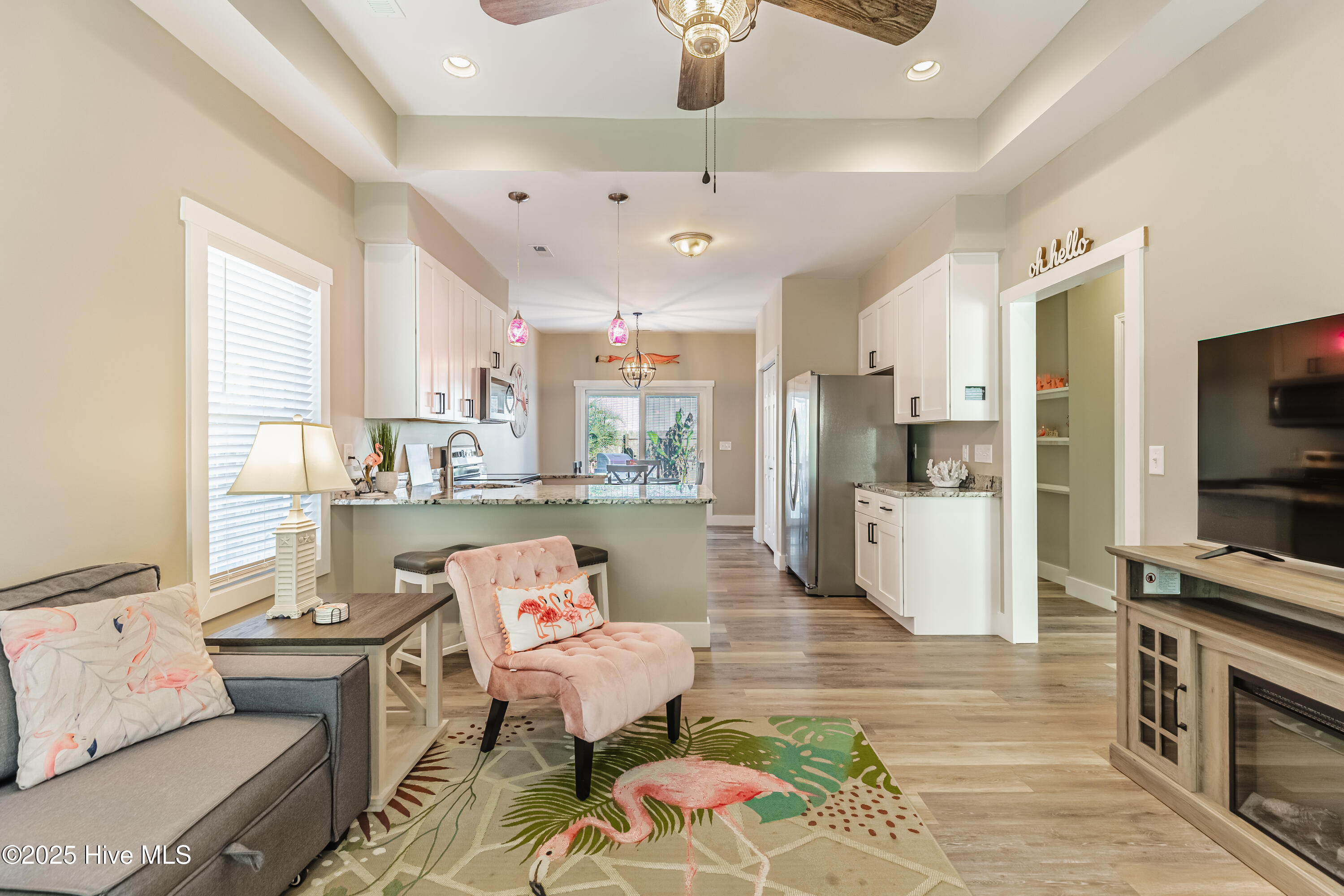 6312 Tolman Street Sw A&b Property Photo 6