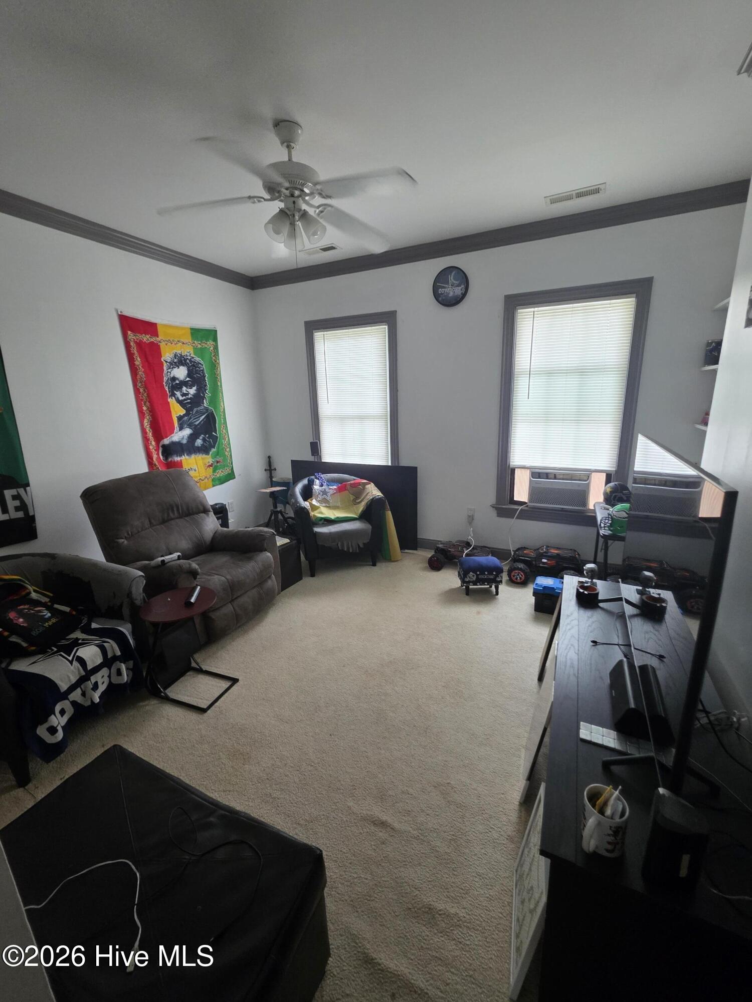4945 Burnett Road Property Photo 10