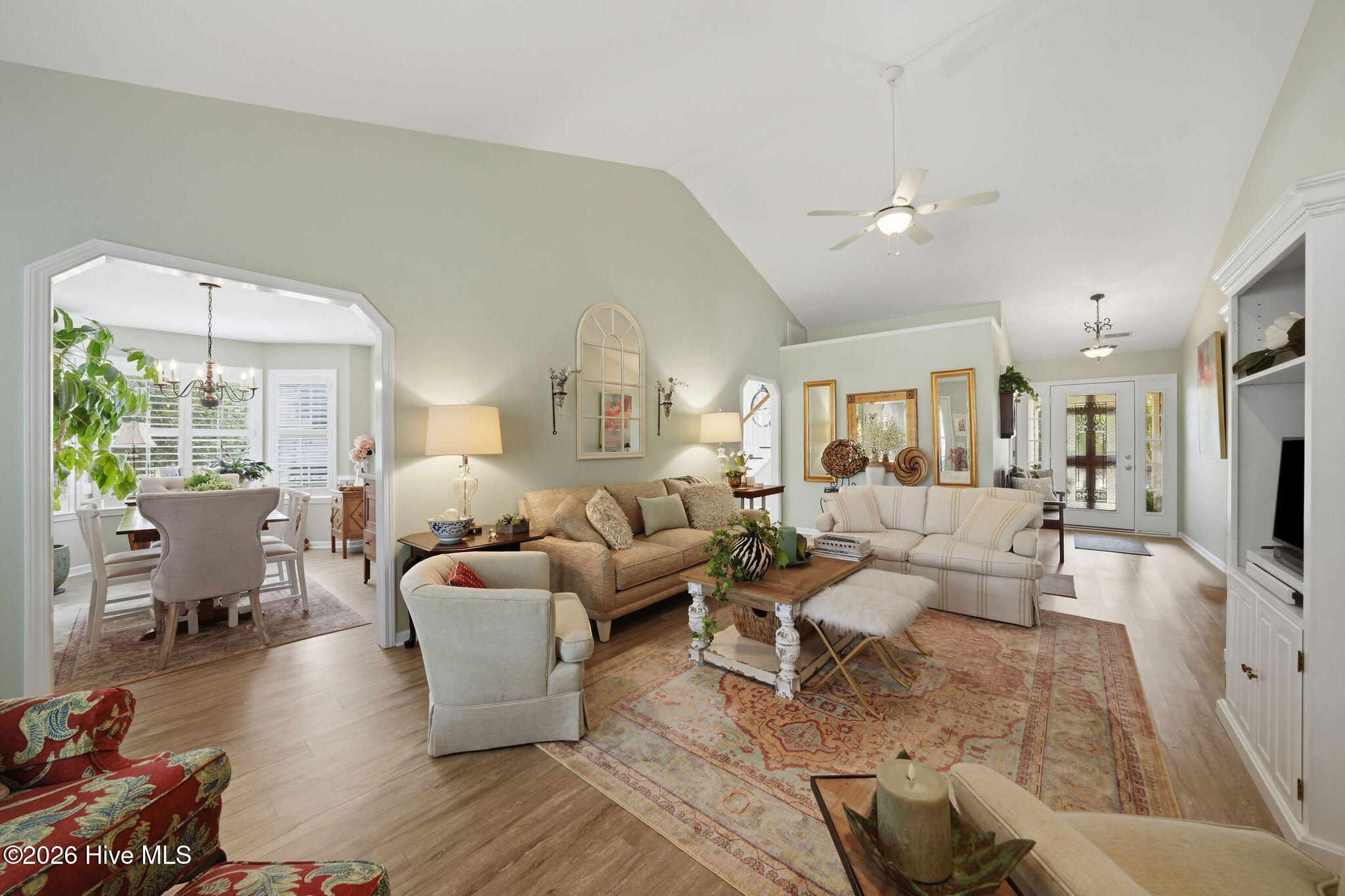 5419 Wood Ridge Road Property Photo 14