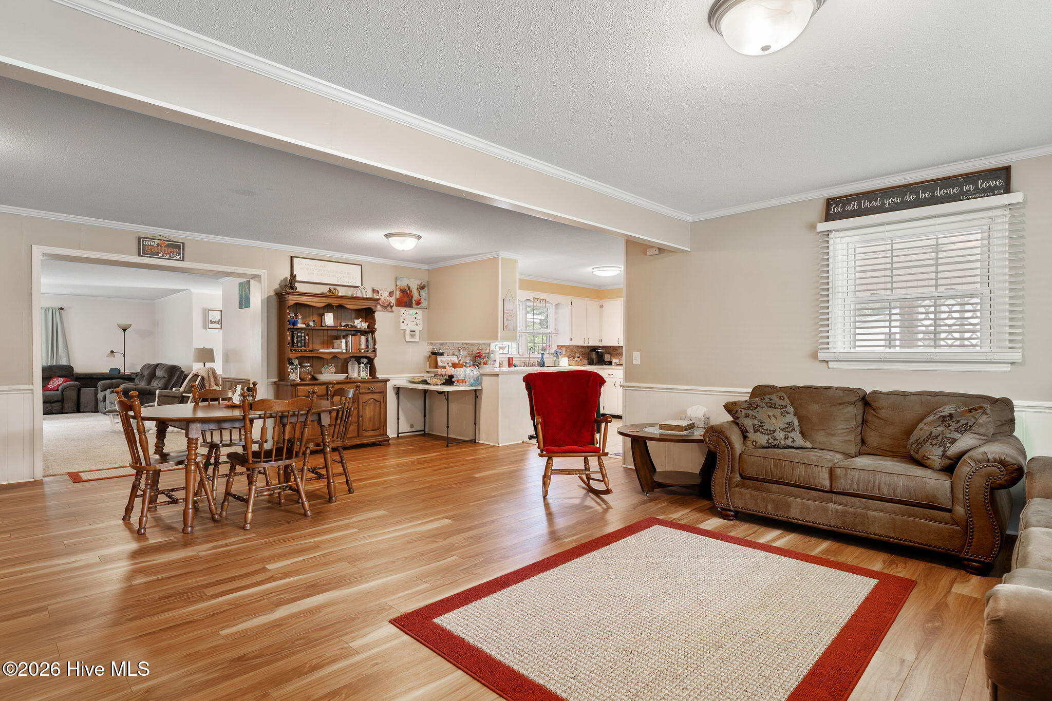 241 N Monk Street Property Photo 4