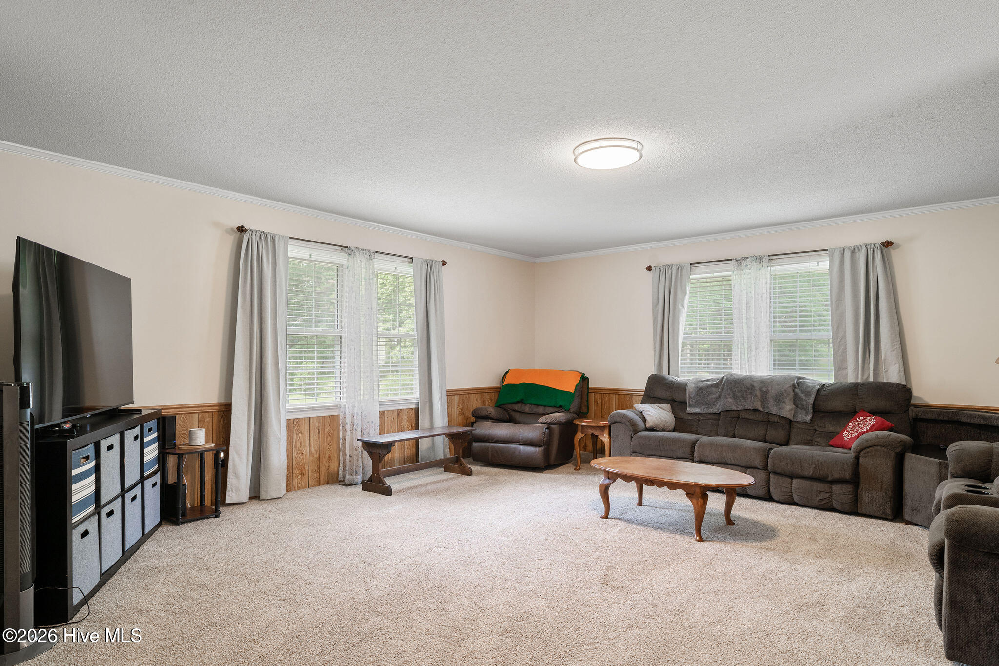 241 N Monk Street Property Photo 16