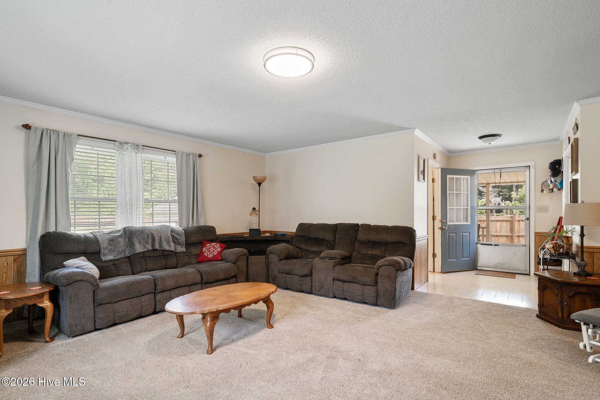 241 N Monk Street Property Photo 17