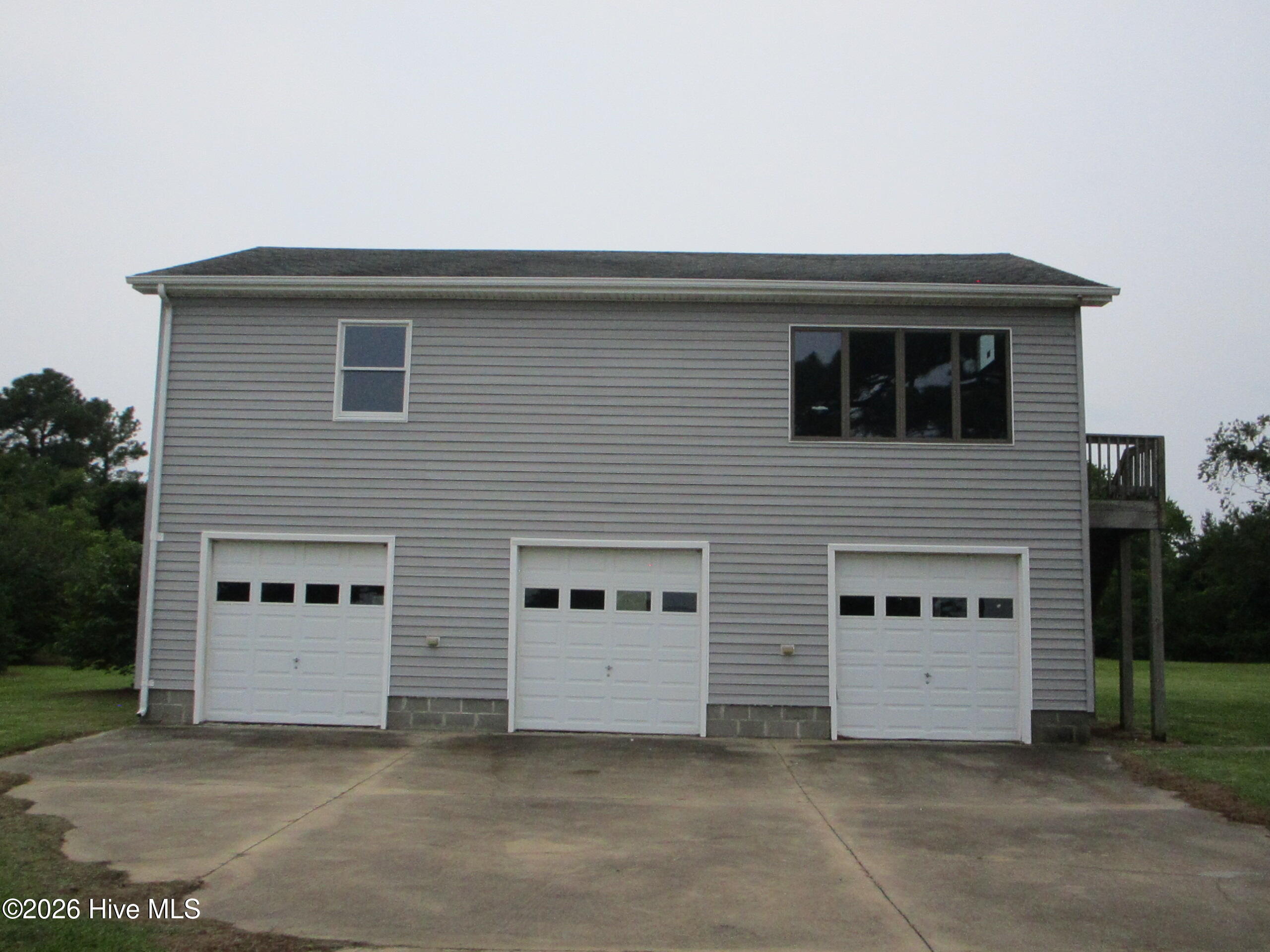 330 Narrow Shore Road Property Photo 4
