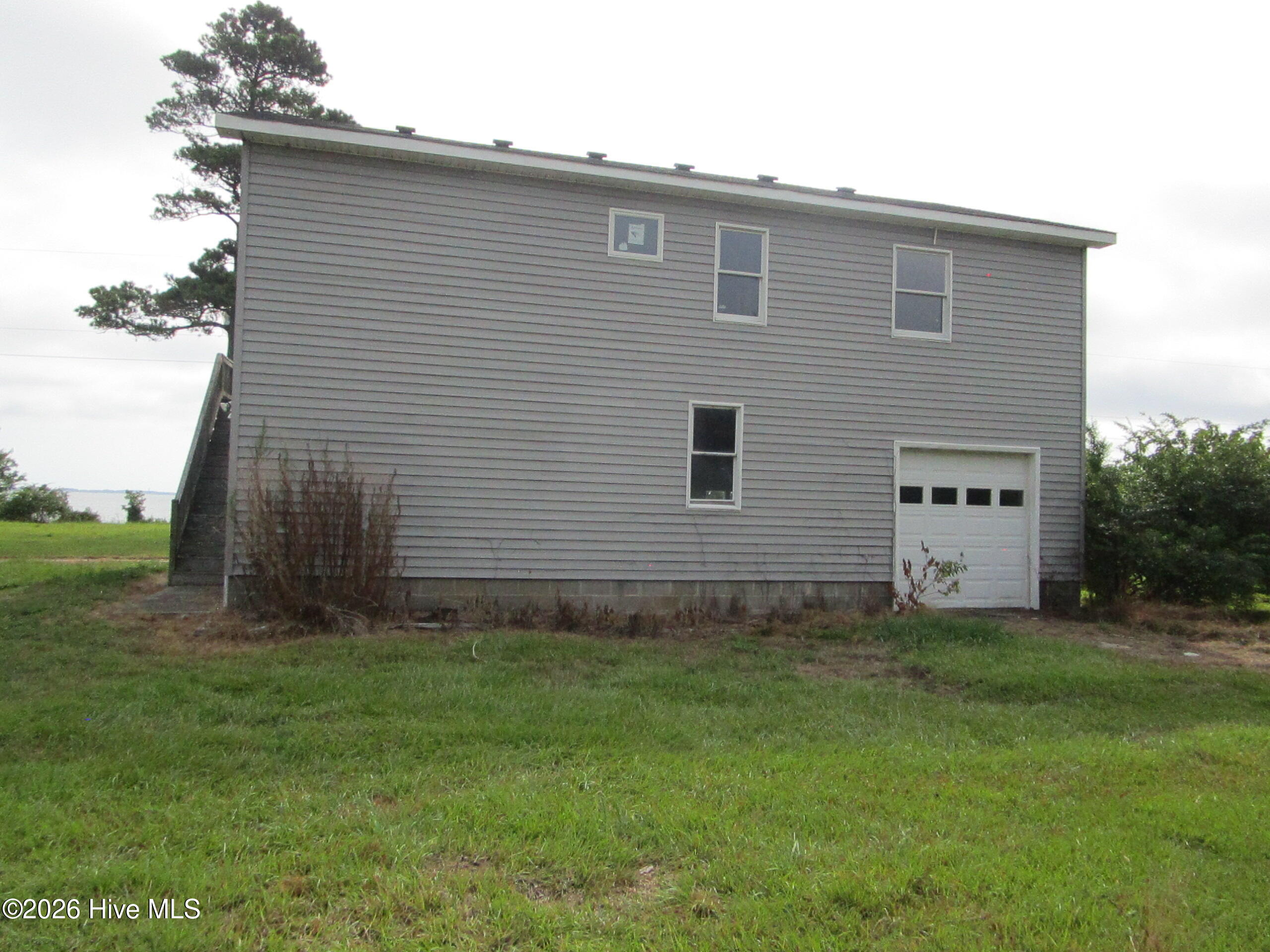 330 Narrow Shore Road Property Photo 12