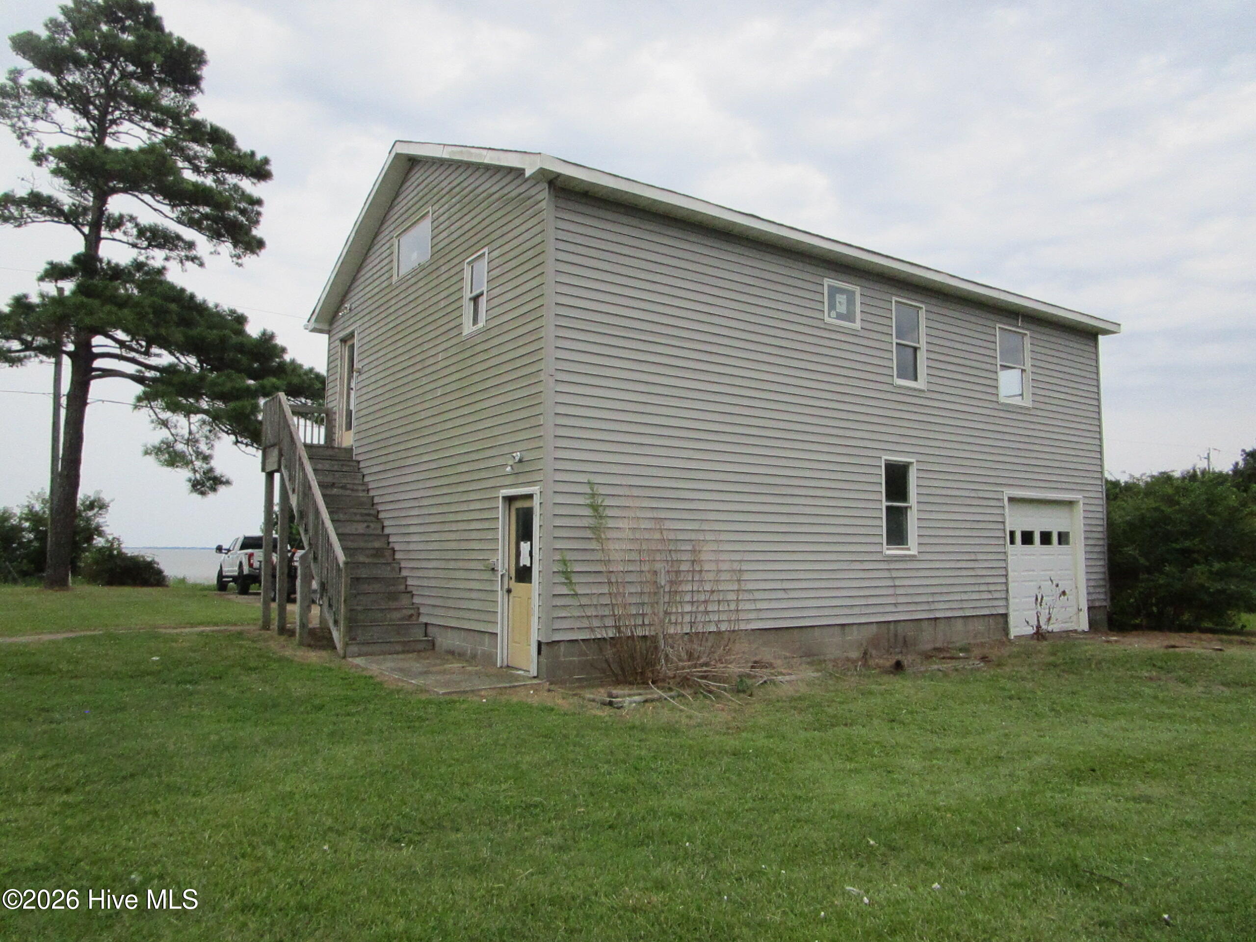 330 Narrow Shore Road Property Photo 13