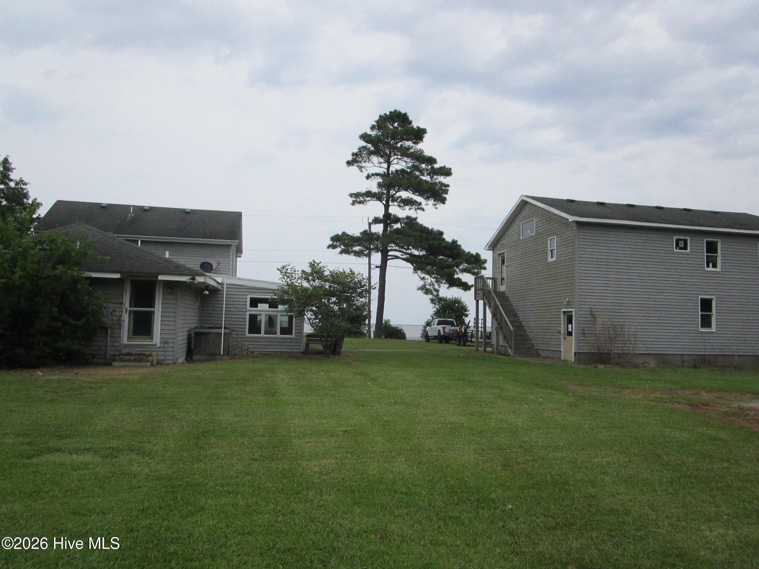 330 Narrow Shore Road Property Photo 14
