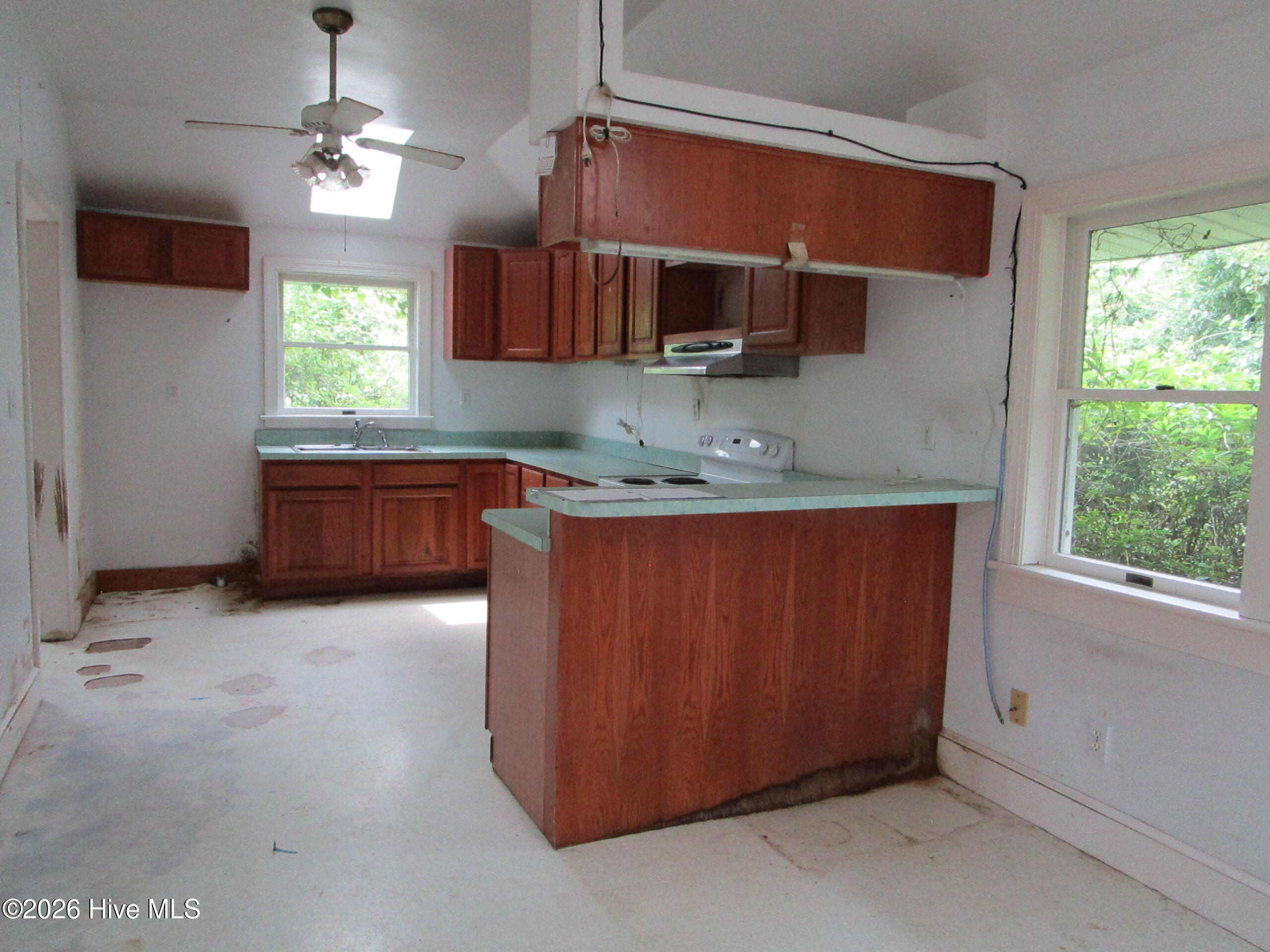 330 Narrow Shore Road Property Photo 38