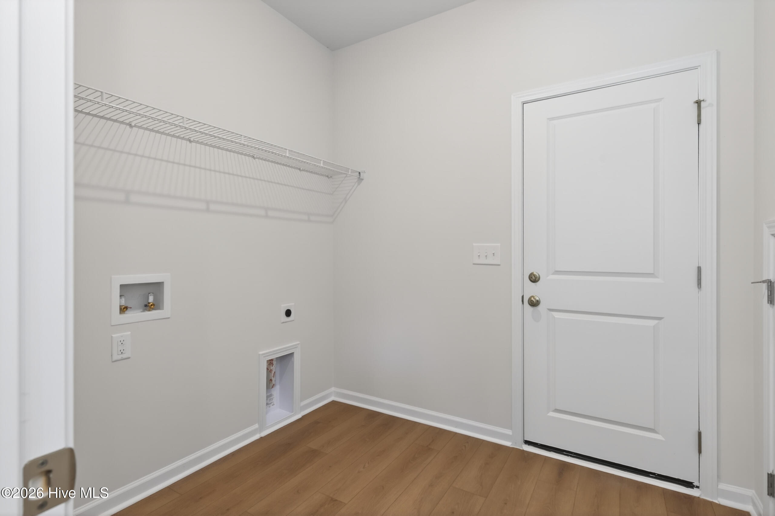 3575 Tanbark Oak Lane Nw Property Photo 6