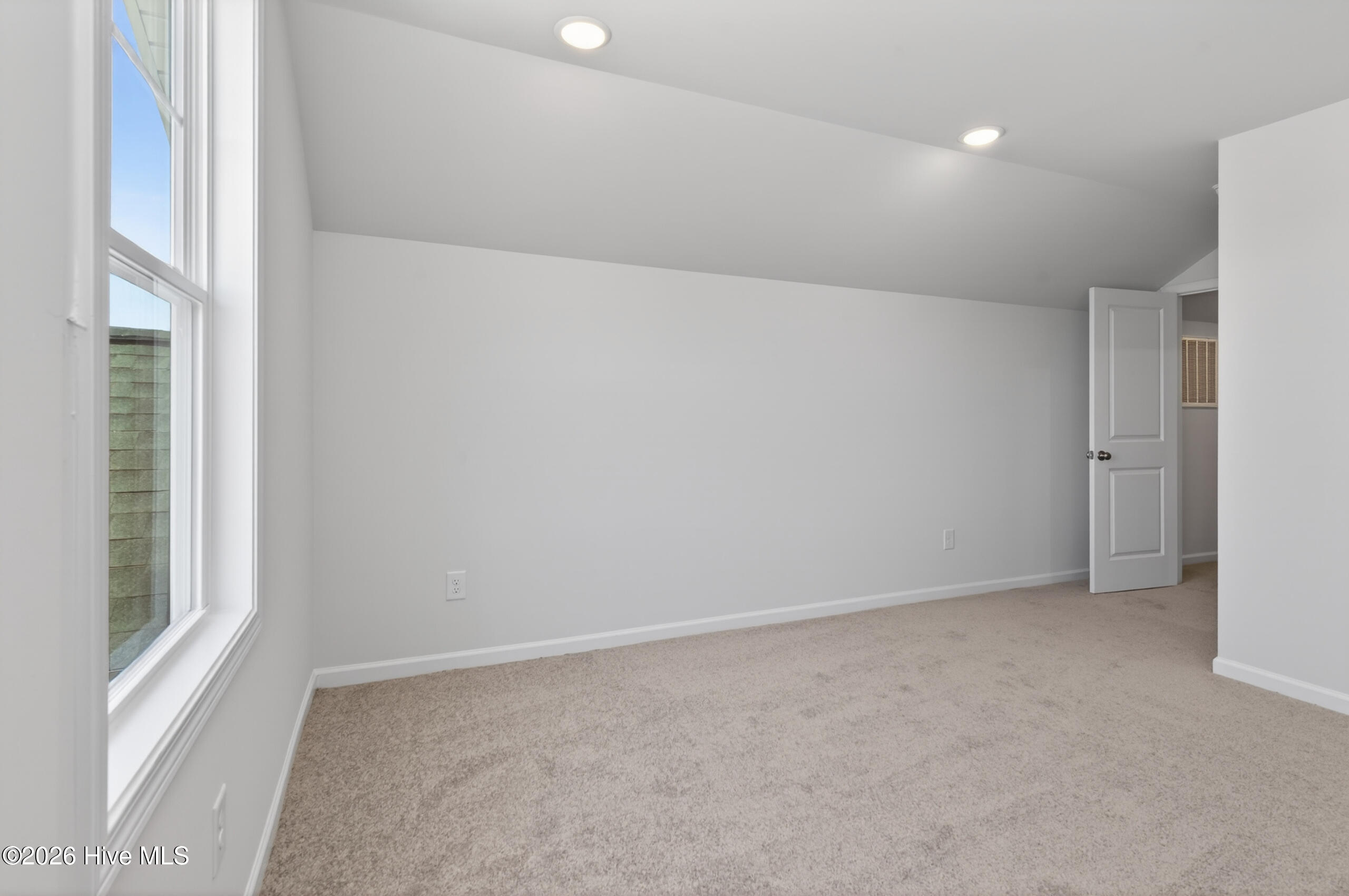 3575 Tanbark Oak Lane Nw Property Photo 23