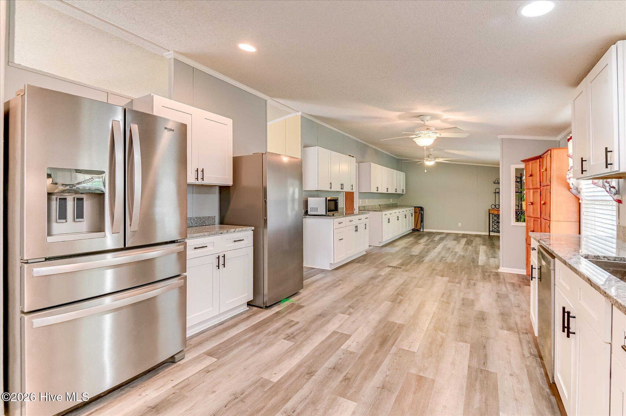 4190 River Road Property Photo 15