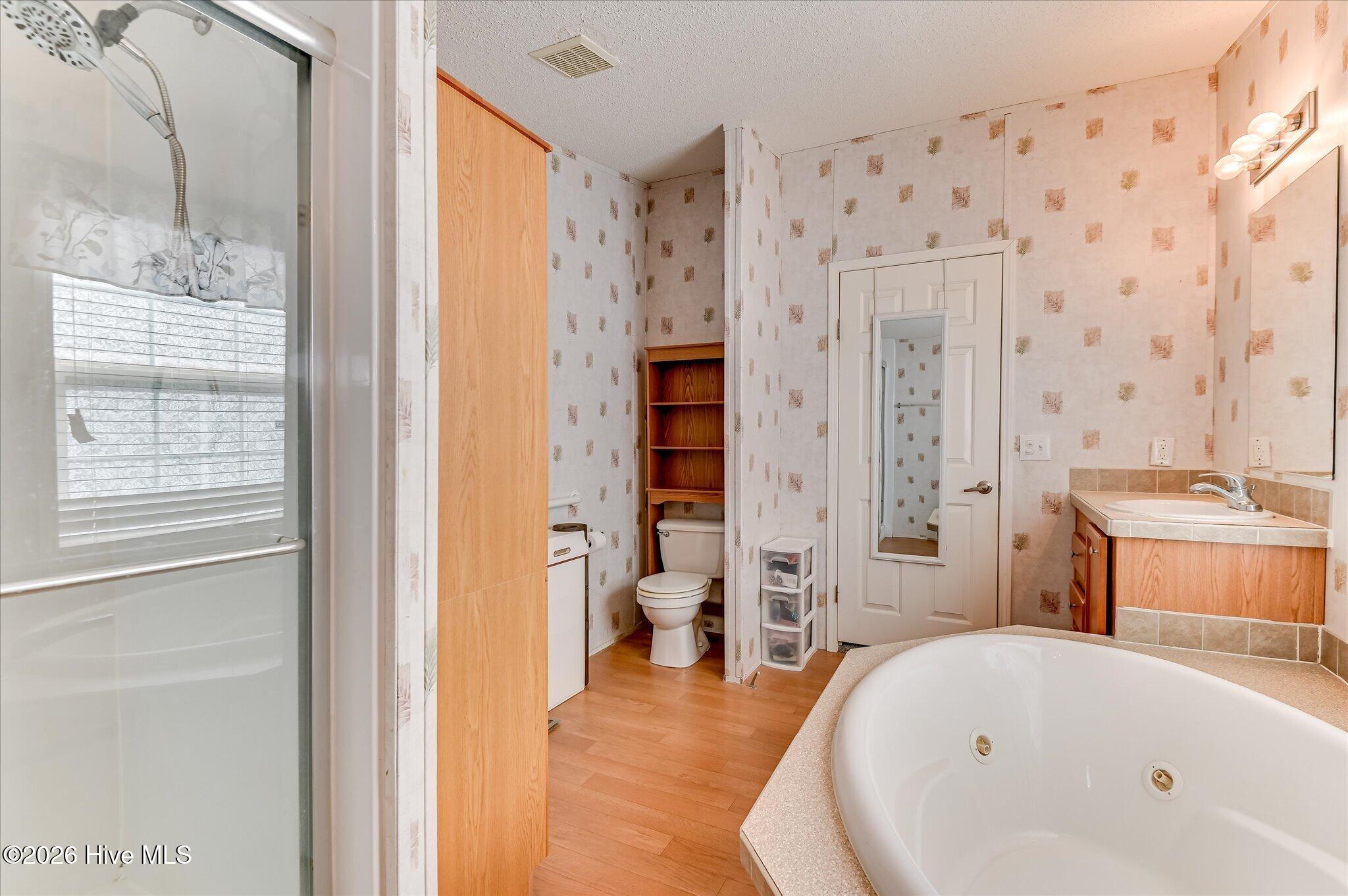 4190 River Road Property Photo 35