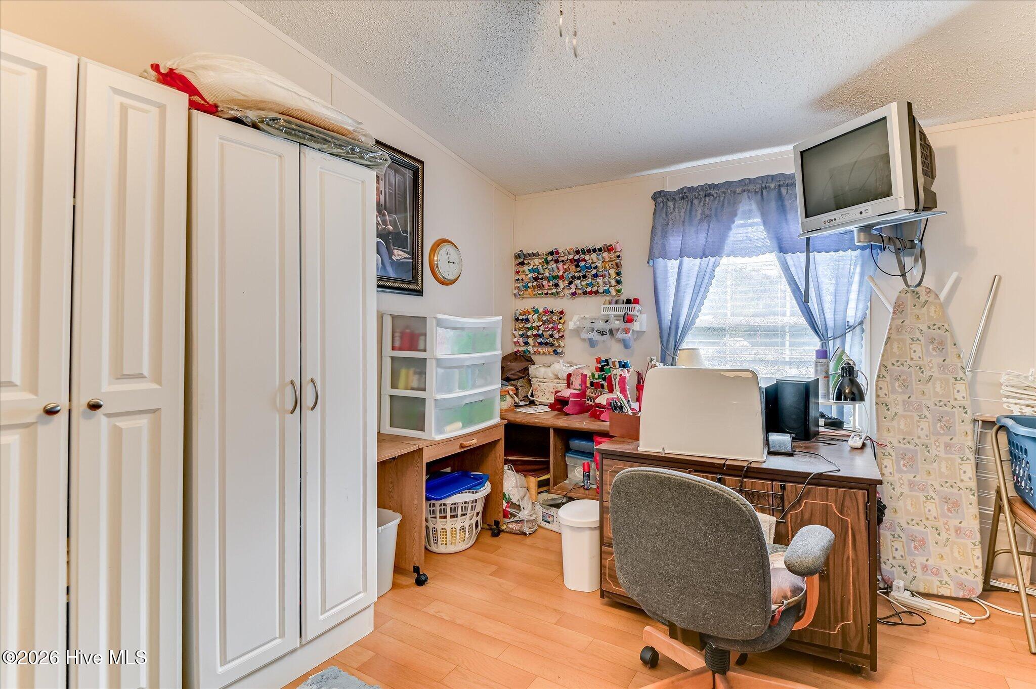 4190 River Road Property Photo 44