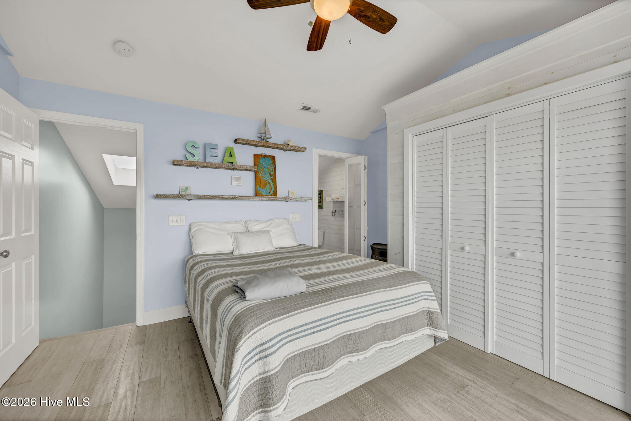 811 Carolina Beach Avenue S Property Photo 24
