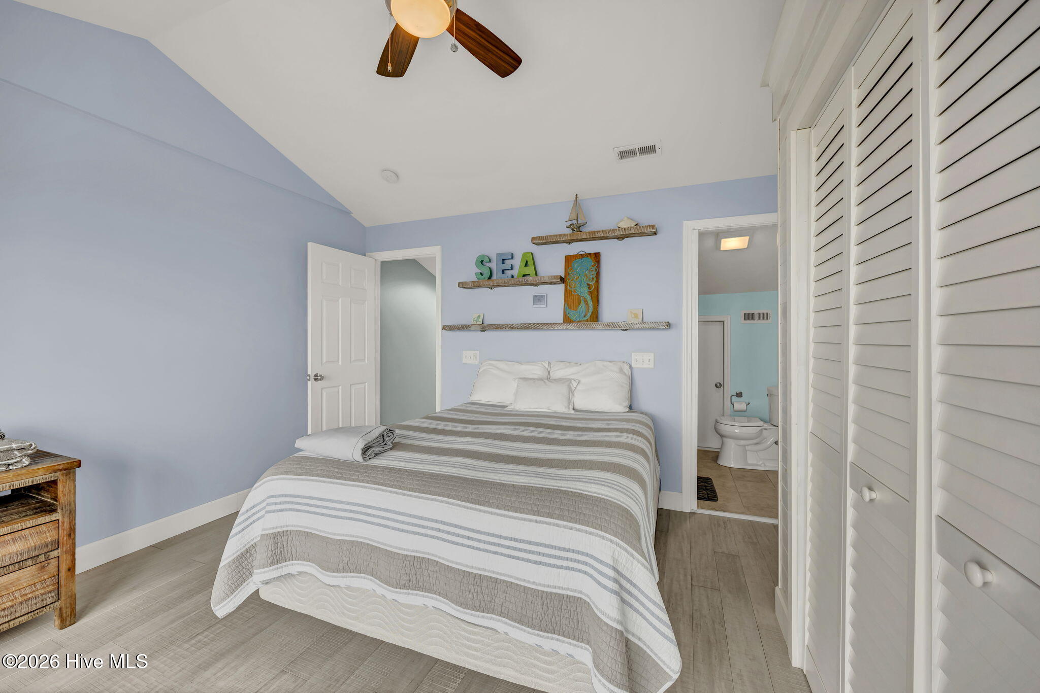 811 Carolina Beach Avenue S Property Photo 25