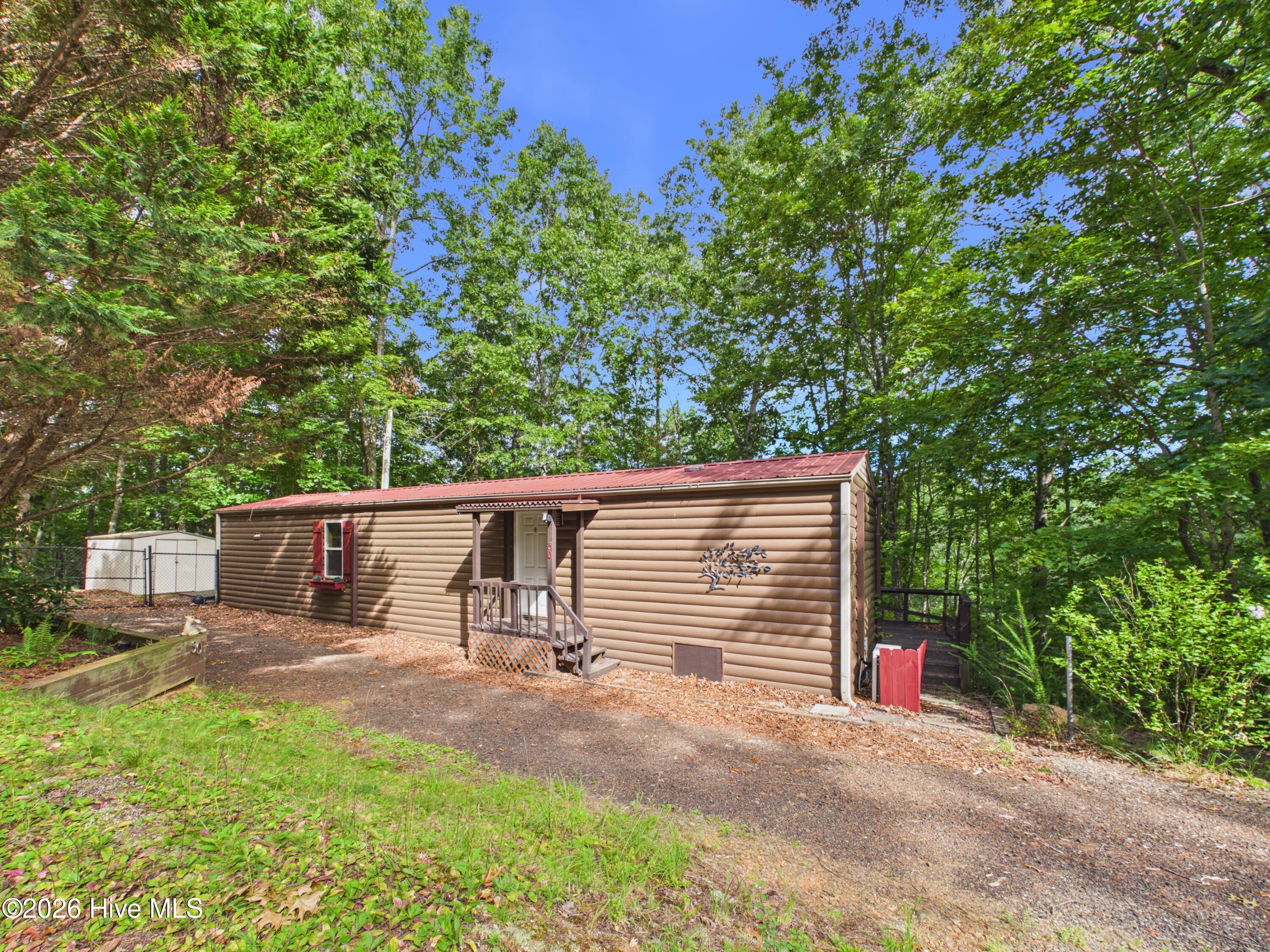 30 Sapphire Ridge Property Photo 1
