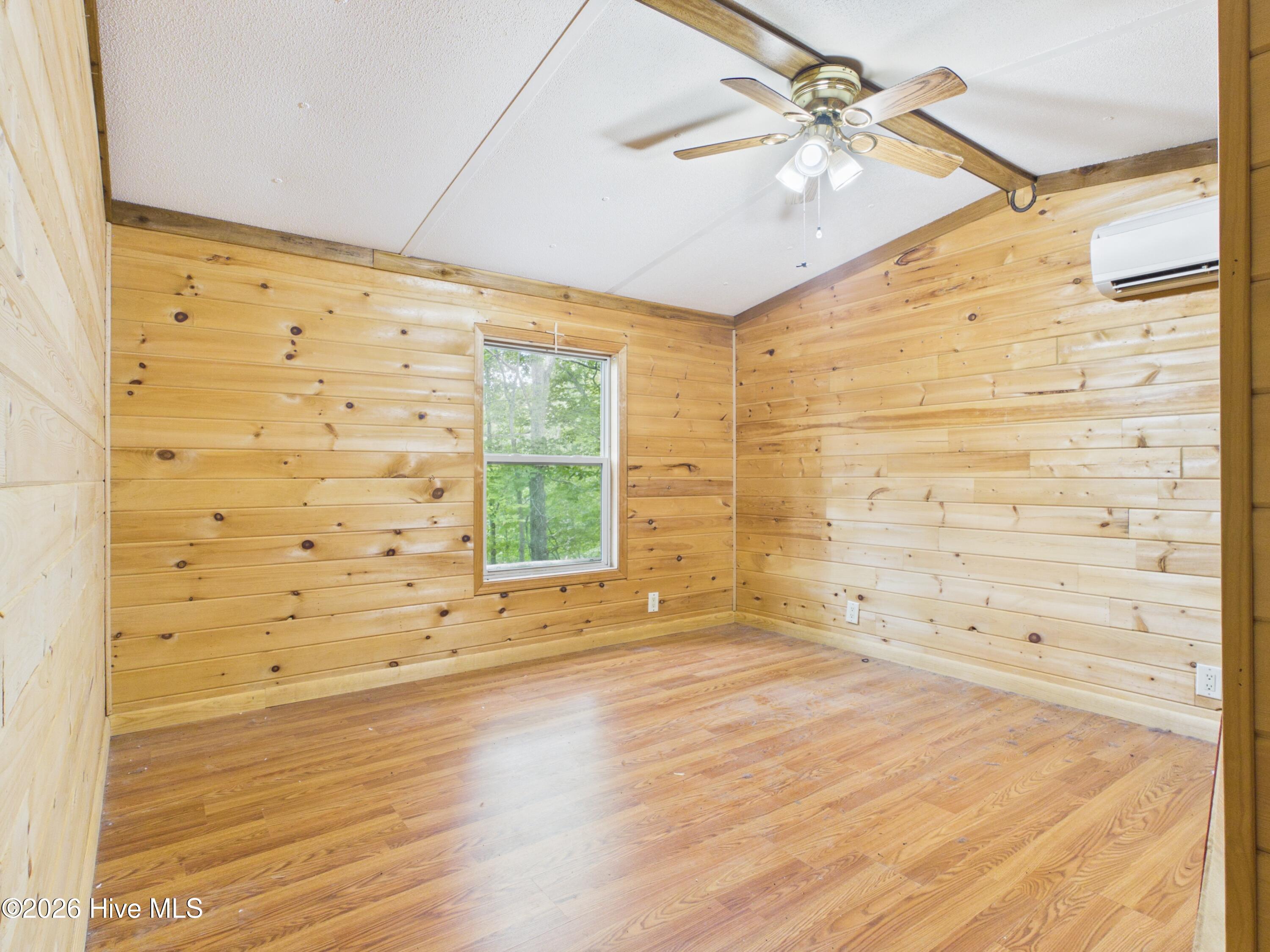 30 Sapphire Ridge Property Photo 6