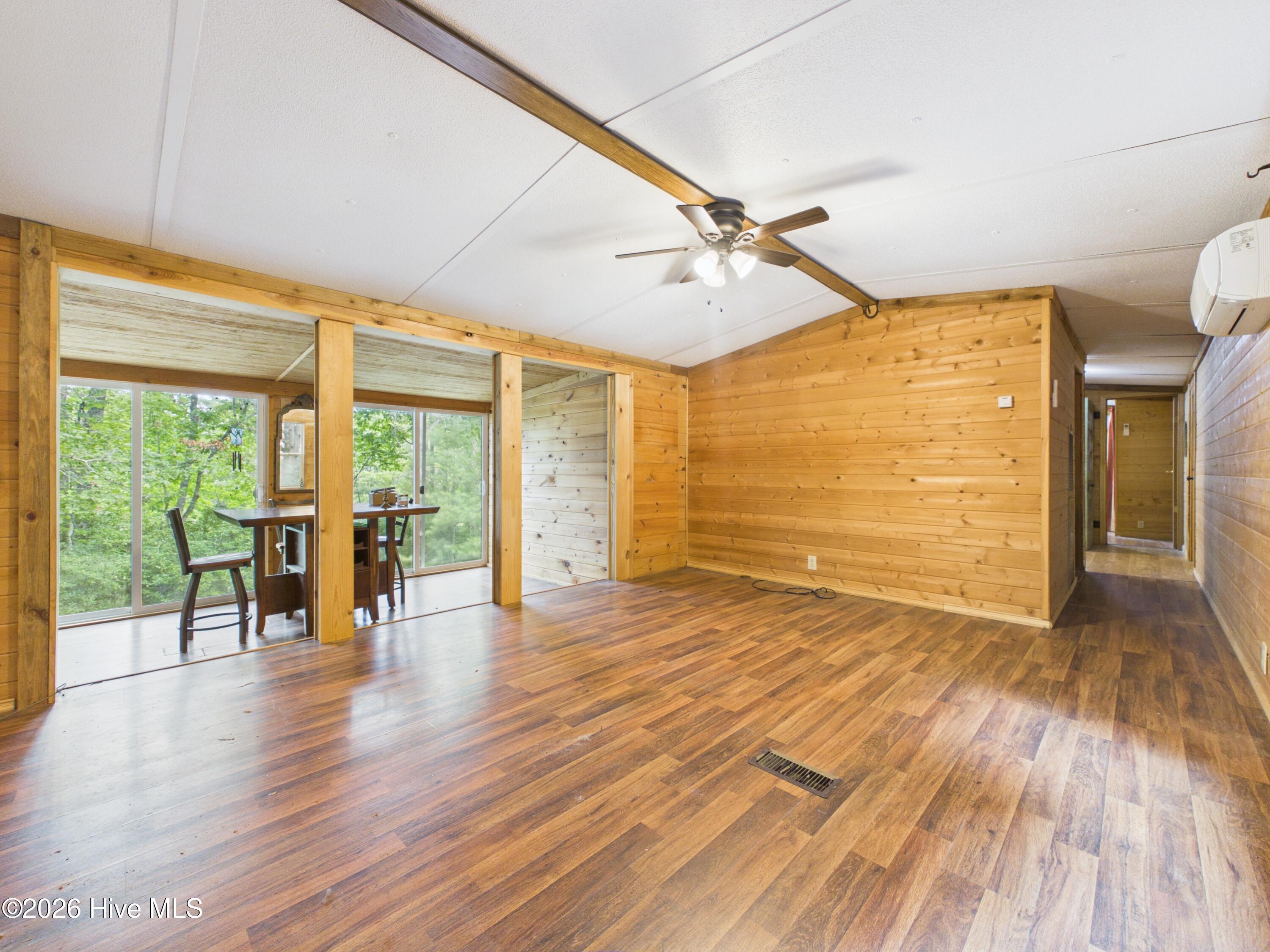 30 Sapphire Ridge Property Photo 8