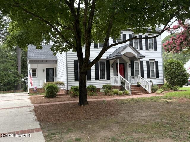 2207 Foxcroft Road Nw Property Photo 4