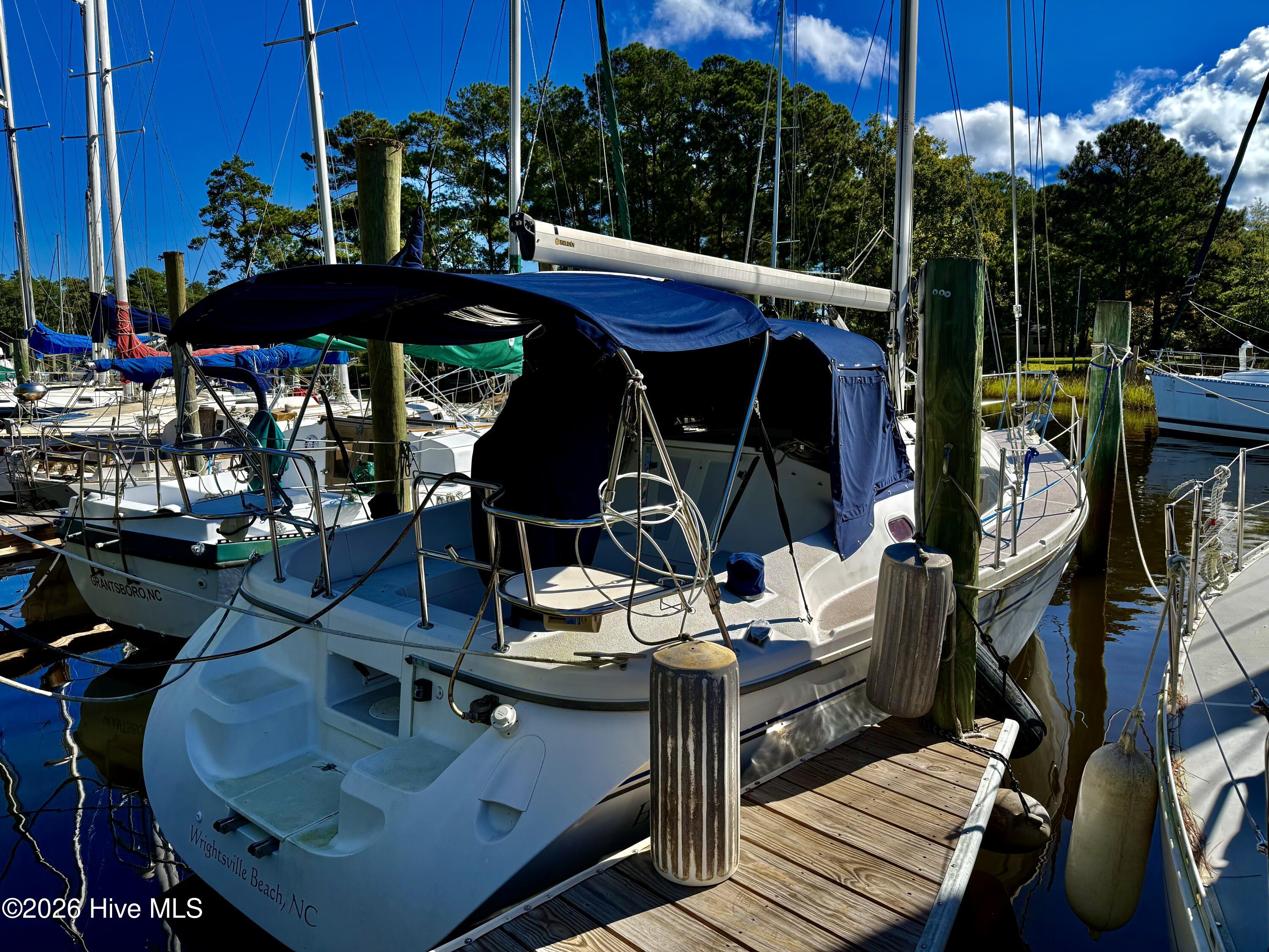 Slip 51 Harbour Way Property Photo 2