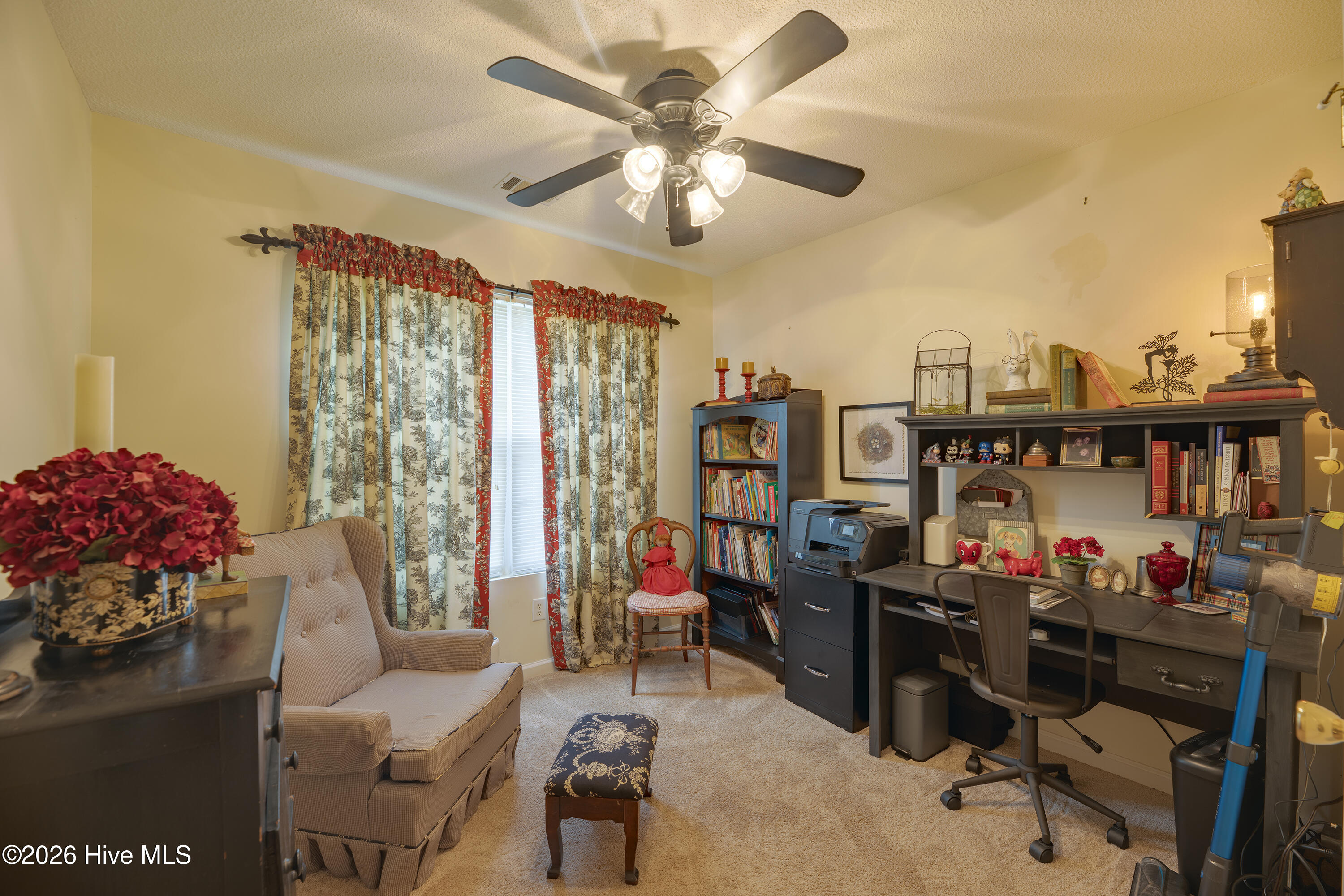 692 Devon Road Property Photo 14