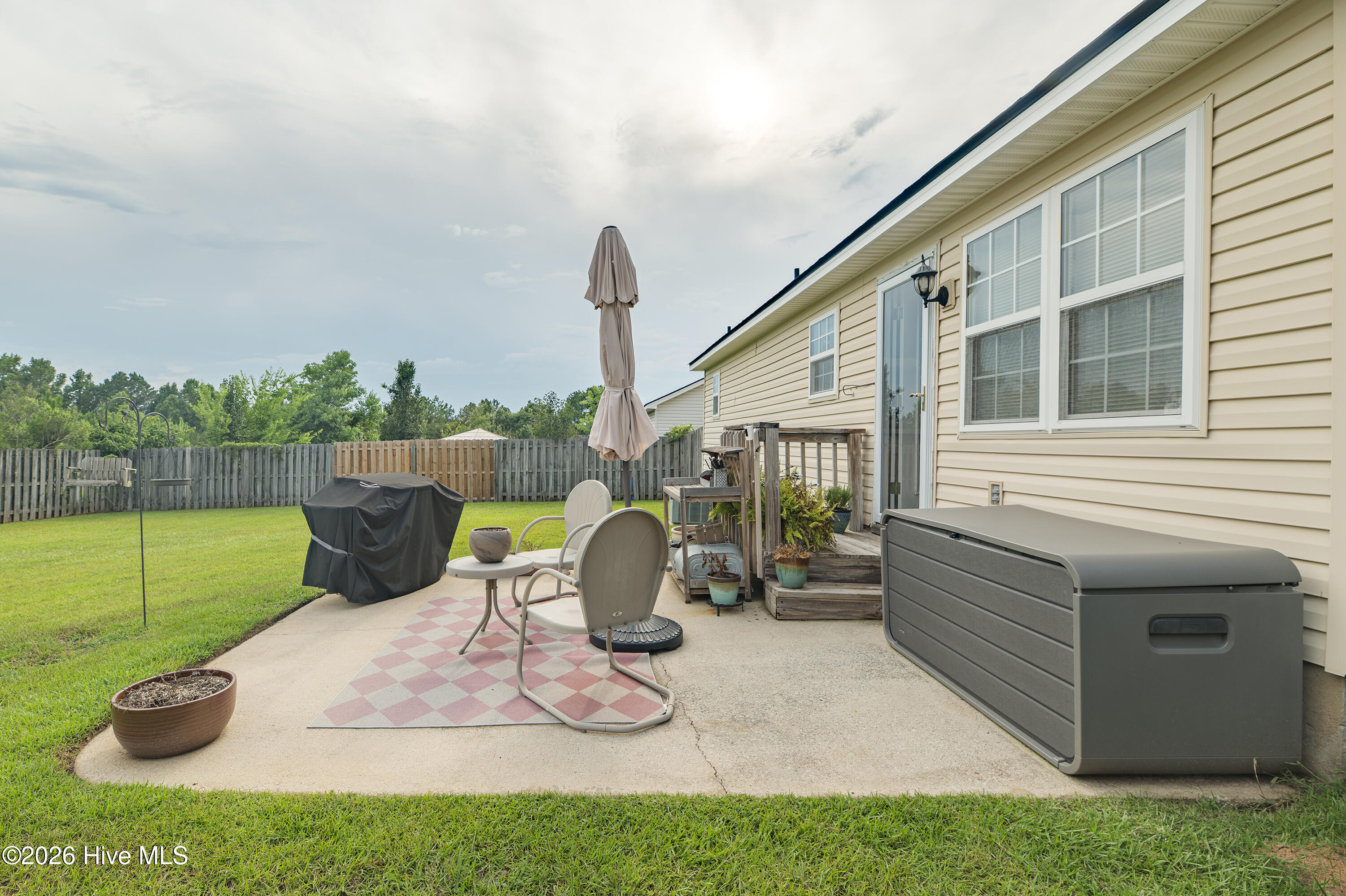 692 Devon Road Property Photo 16