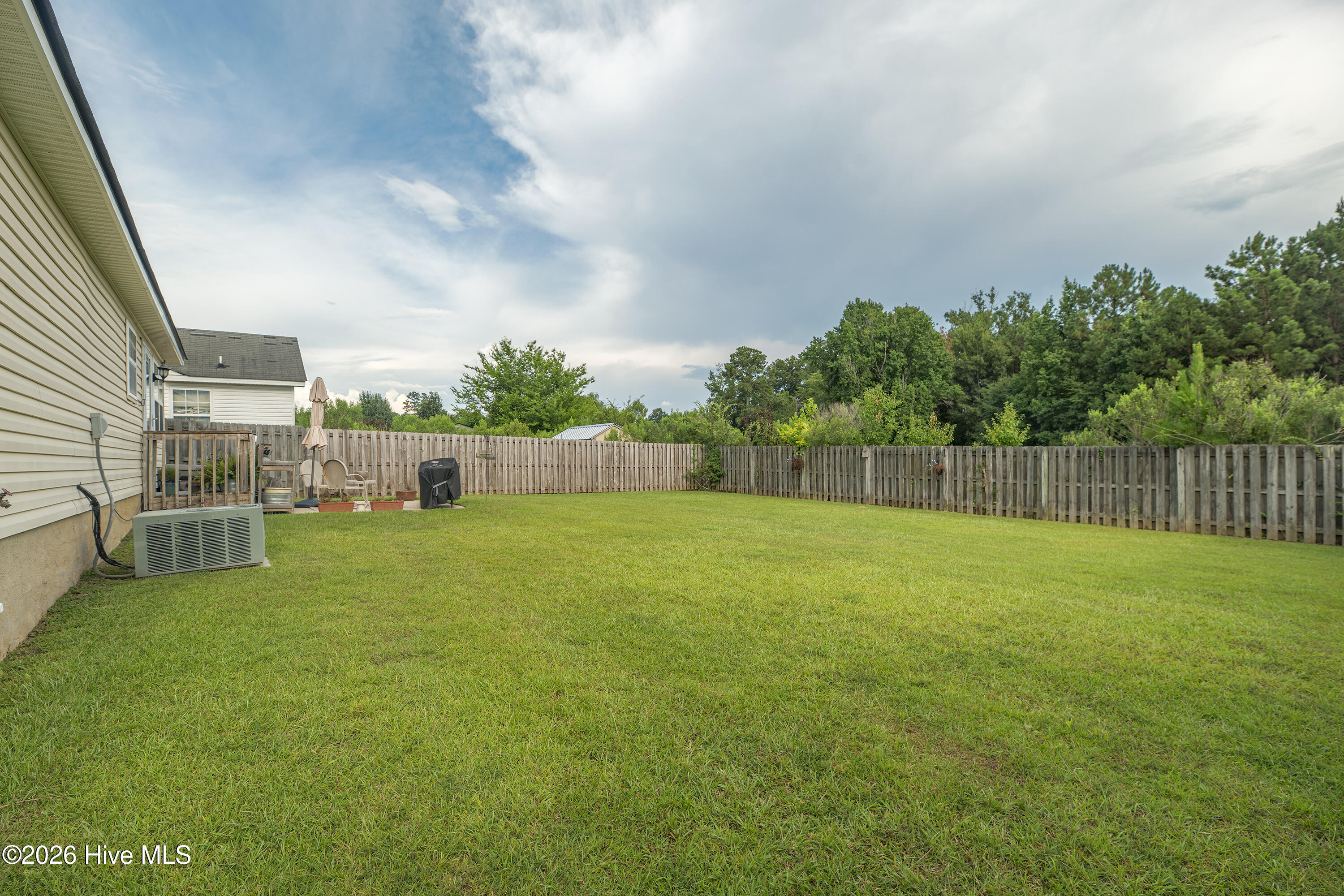 692 Devon Road Property Photo 18