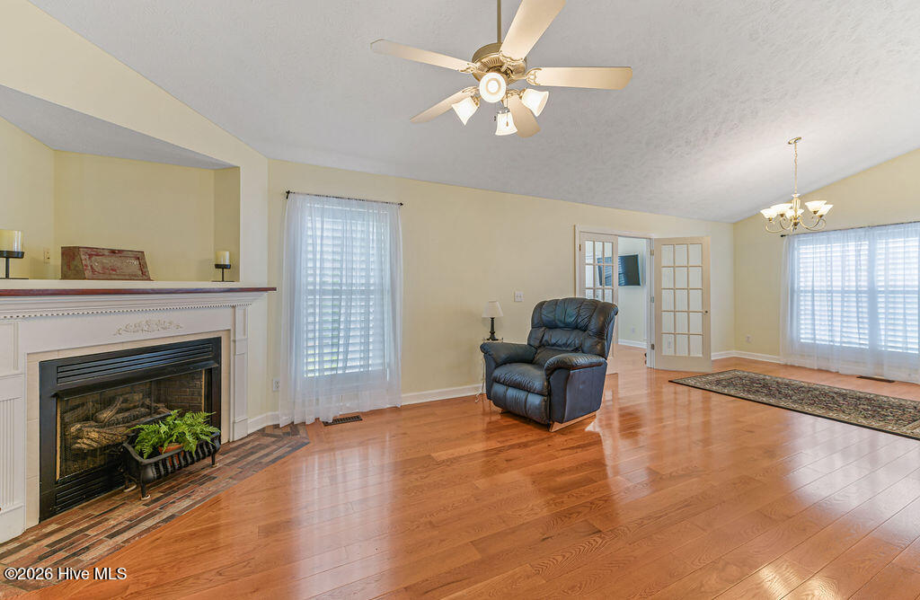 180 Presnell Court Property Photo 9