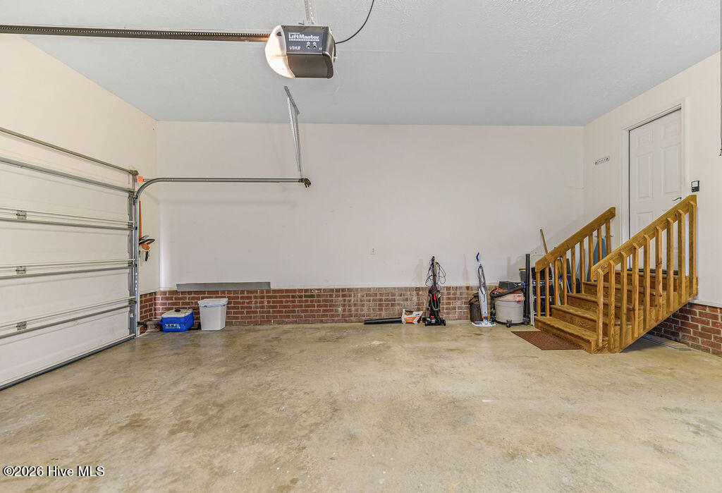 180 Presnell Court Property Photo 32