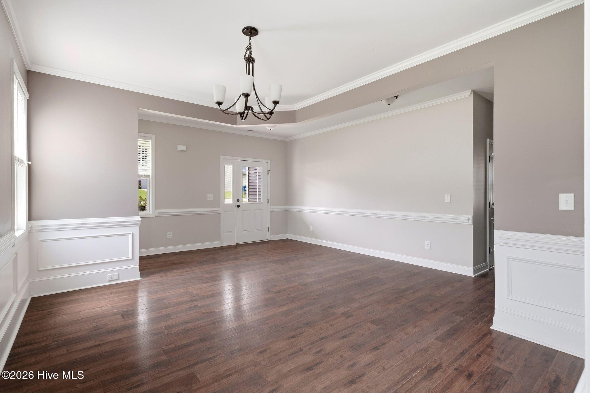 225 Winder Way Property Photo 8