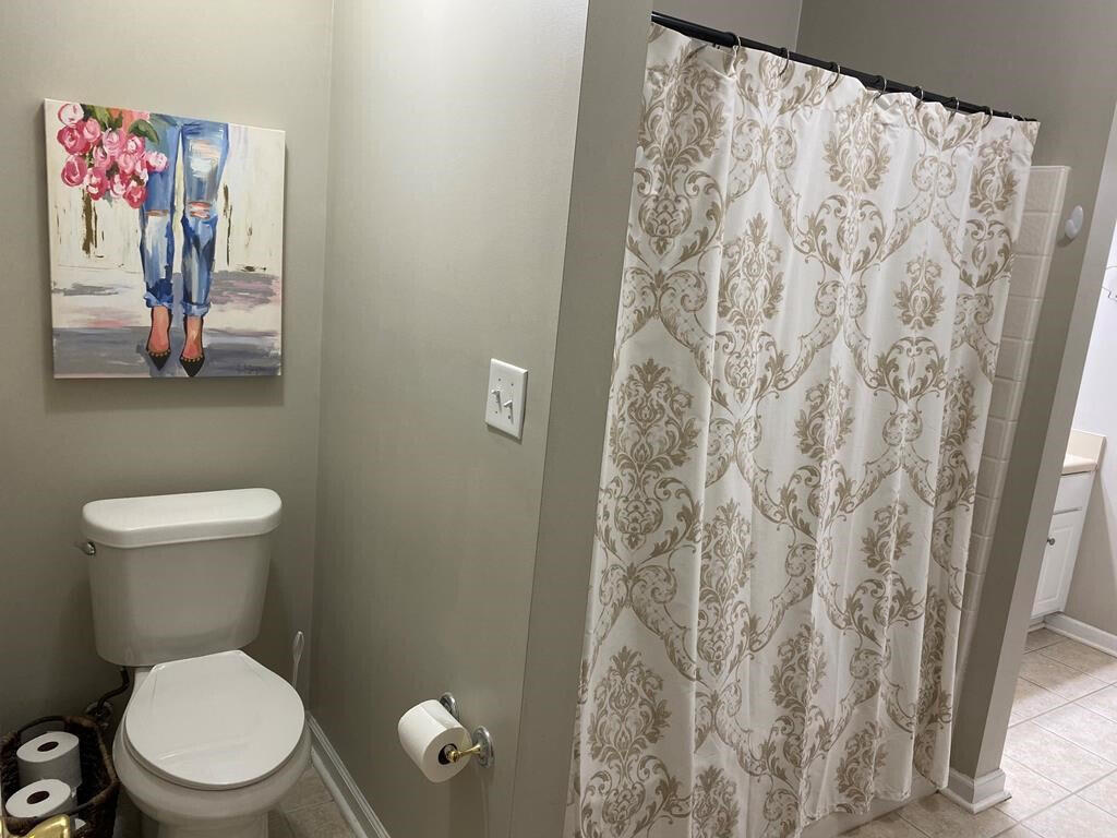 306 Hogan Way Property Photo 14