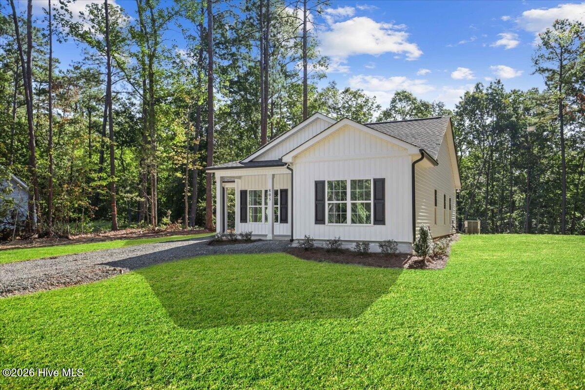 805 Jasmine Road Property Photo 2