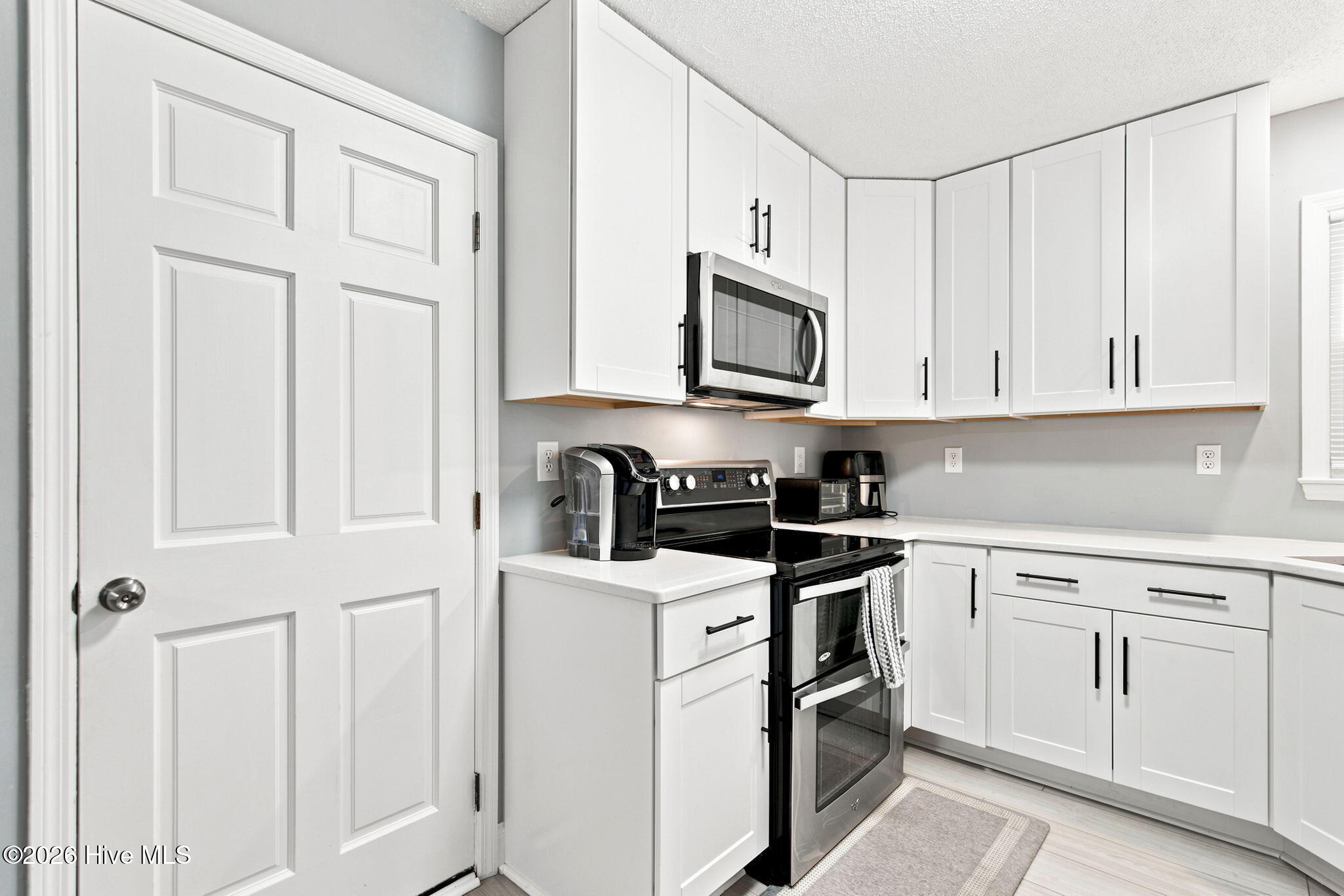 7228 Quail Woods Road Property Photo 6